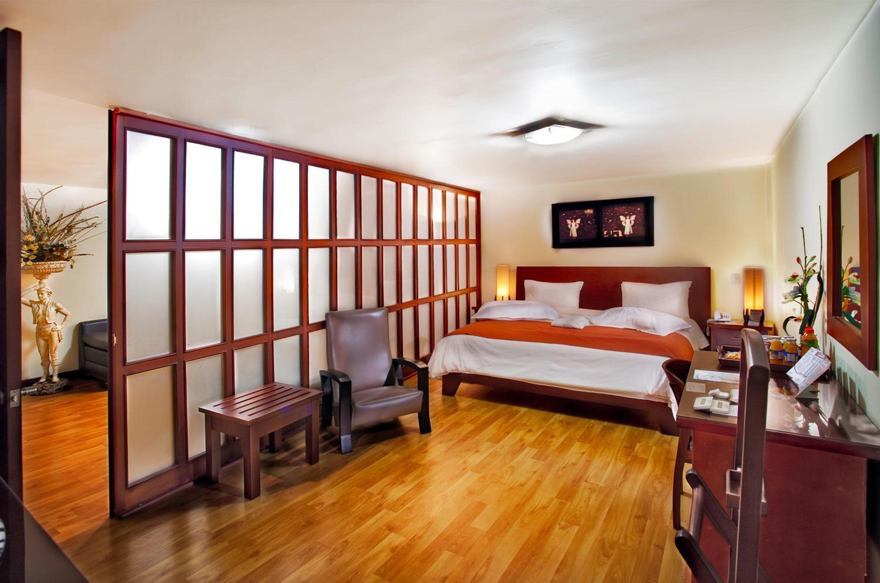 Presidential Suite