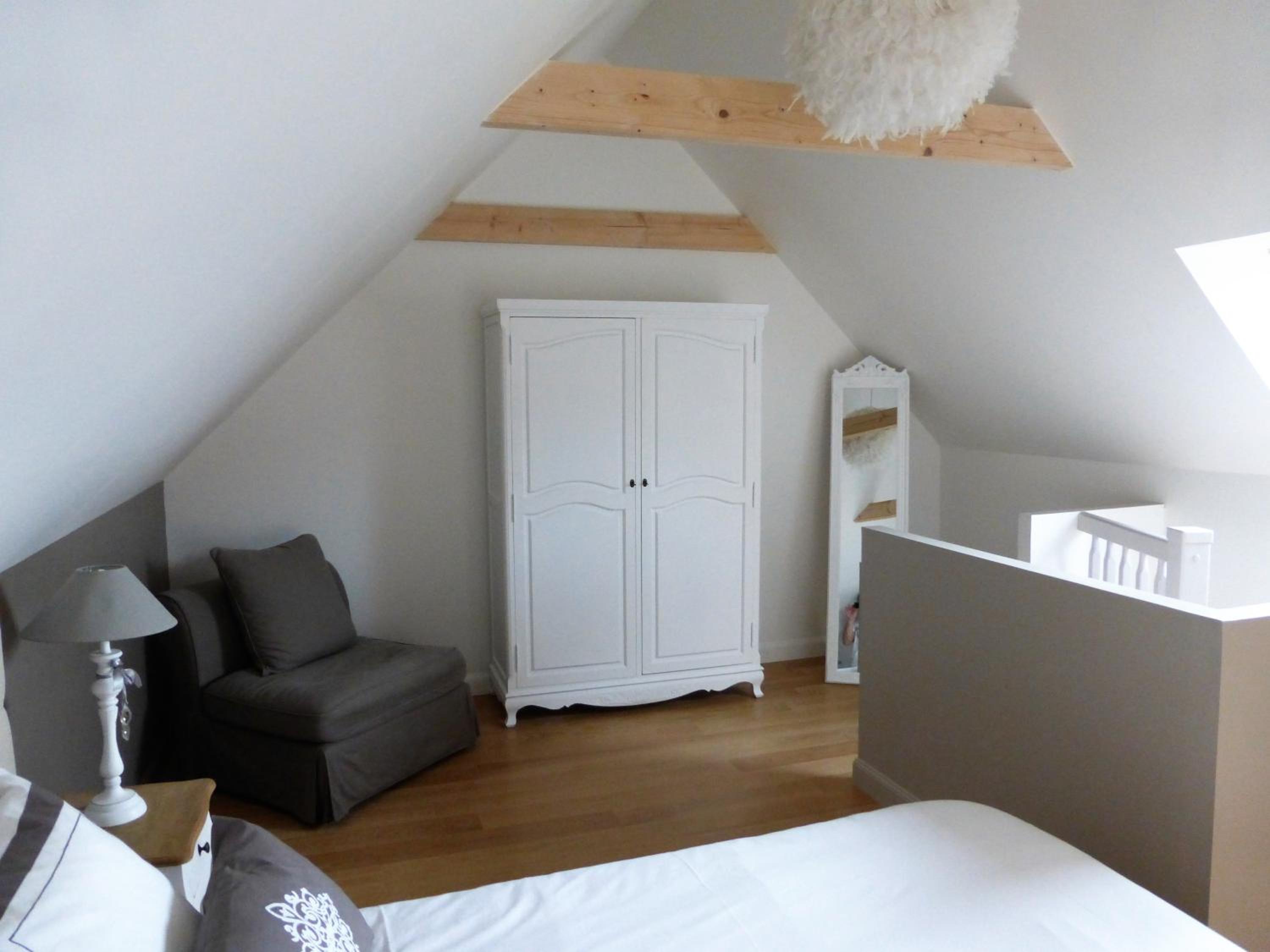 King Suite with Spa Bath photo 3