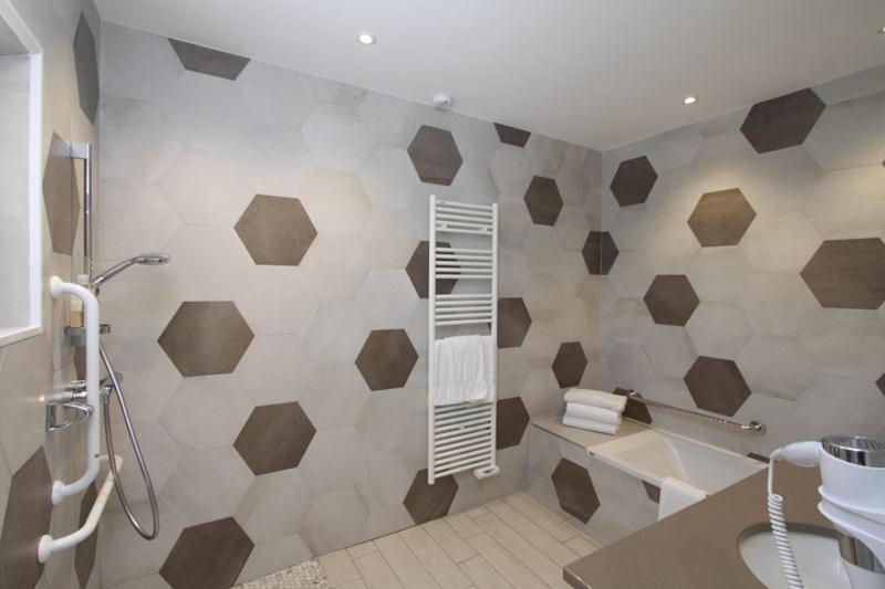 Deluxe Triple Room - Photo 4