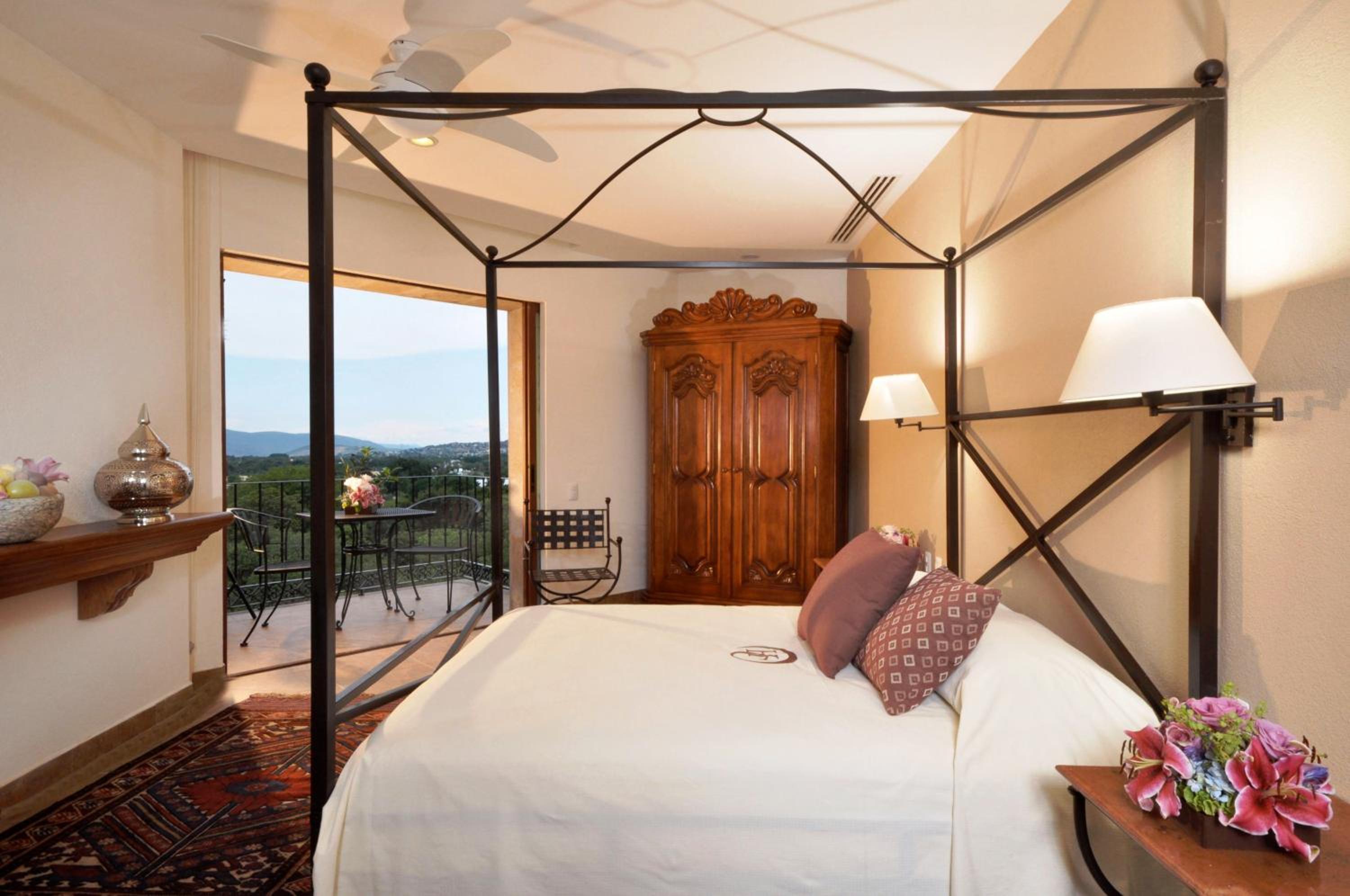 Deluxe Double Room with Balcony 1 - Photo 1