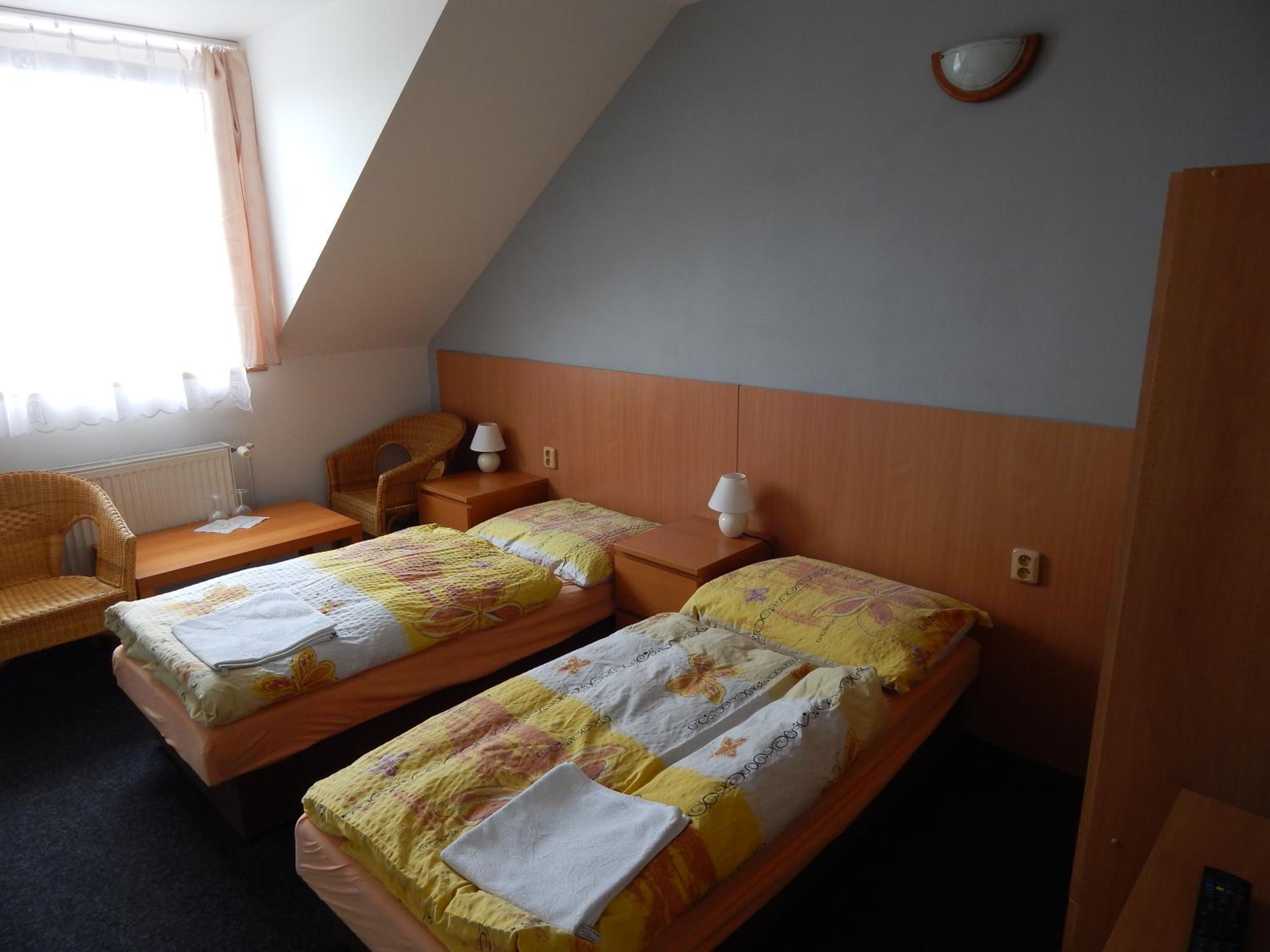 Standard Twin Room photo 1