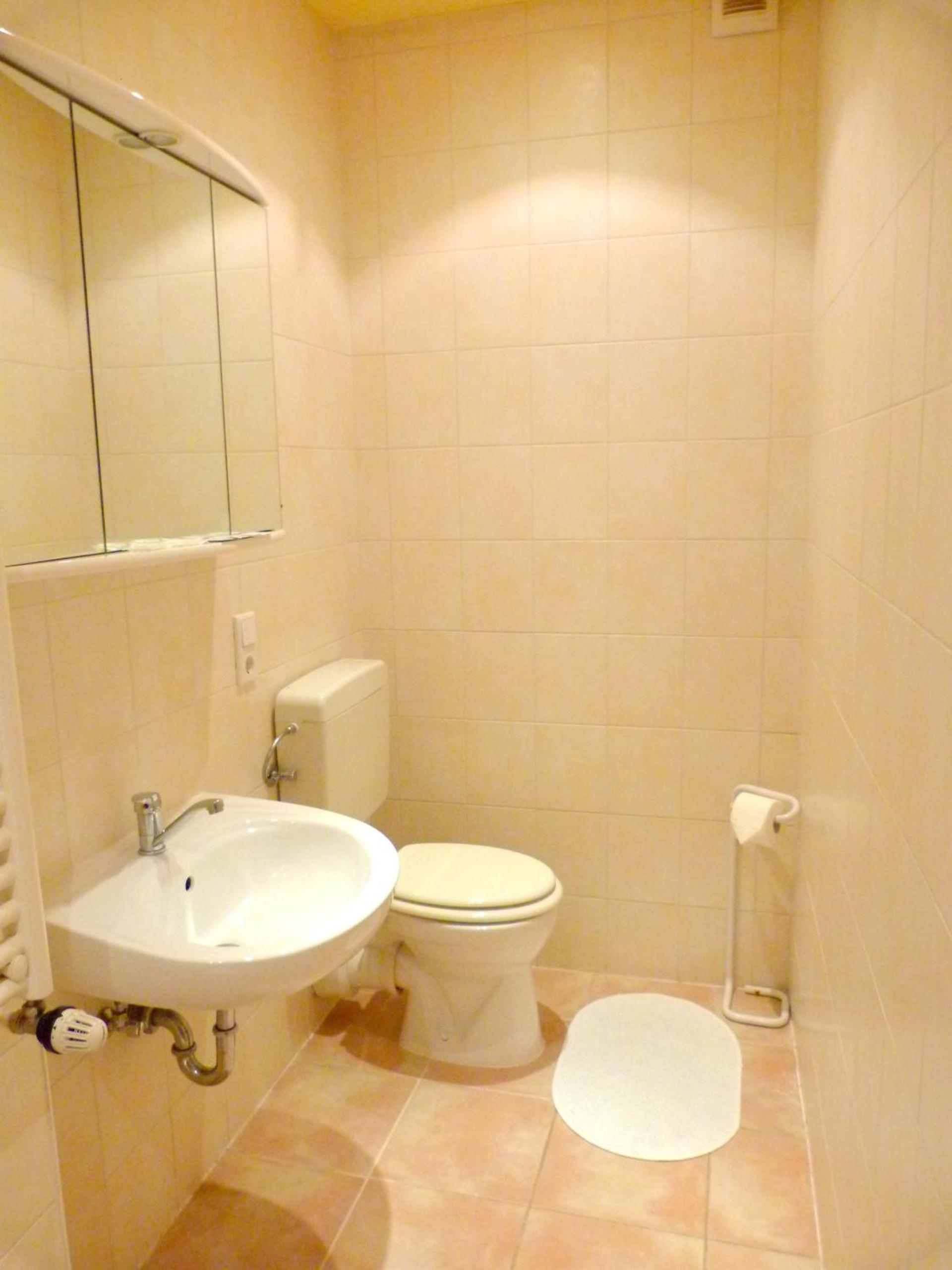 Double or Twin Room photo 3