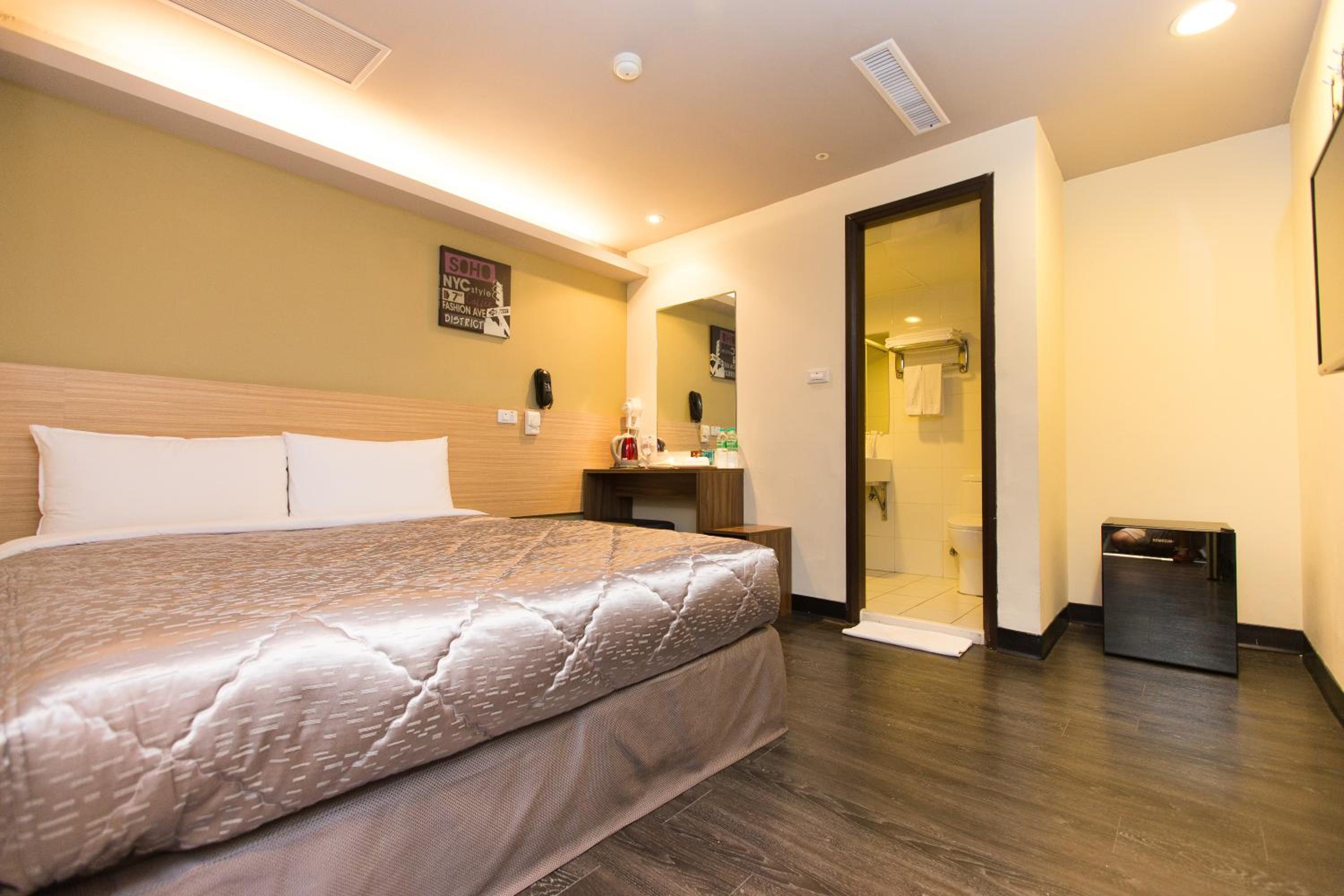 Budget Double Room - No Window