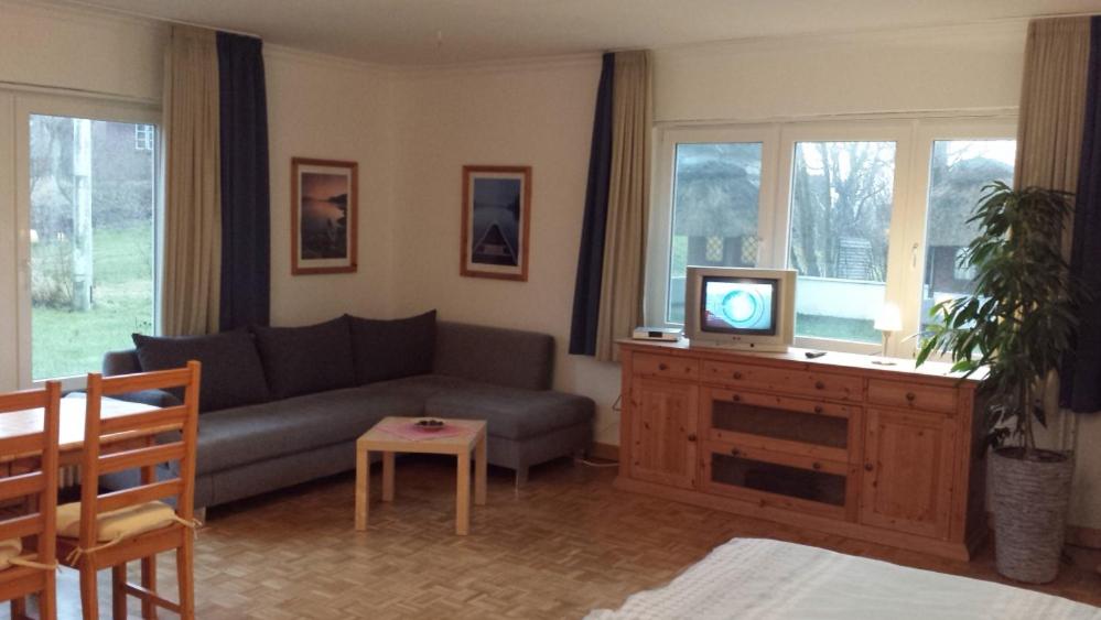 Apartment with Garden View photo 3