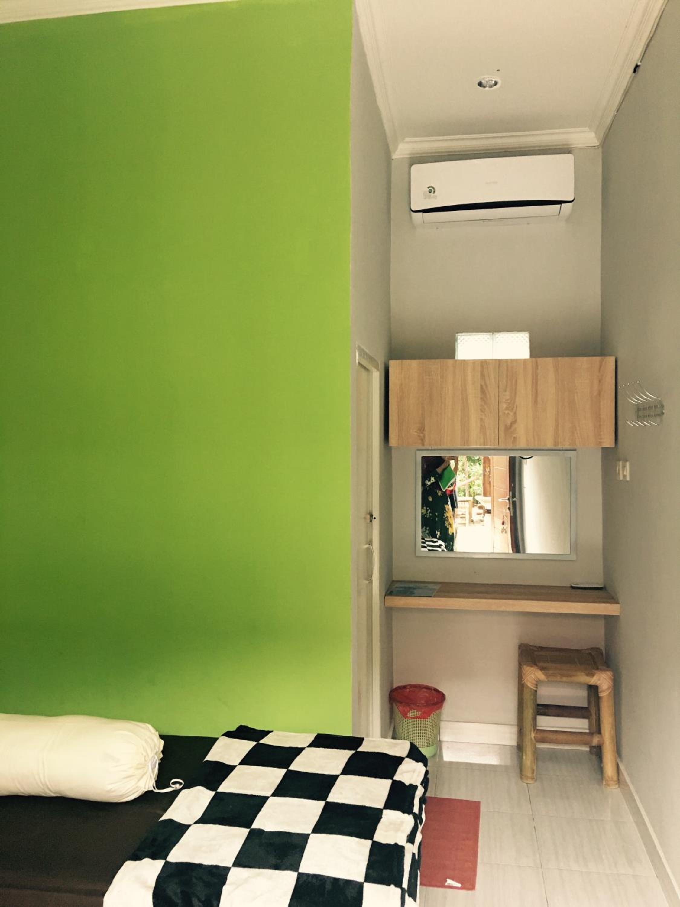 Standard Twin Room photo 2