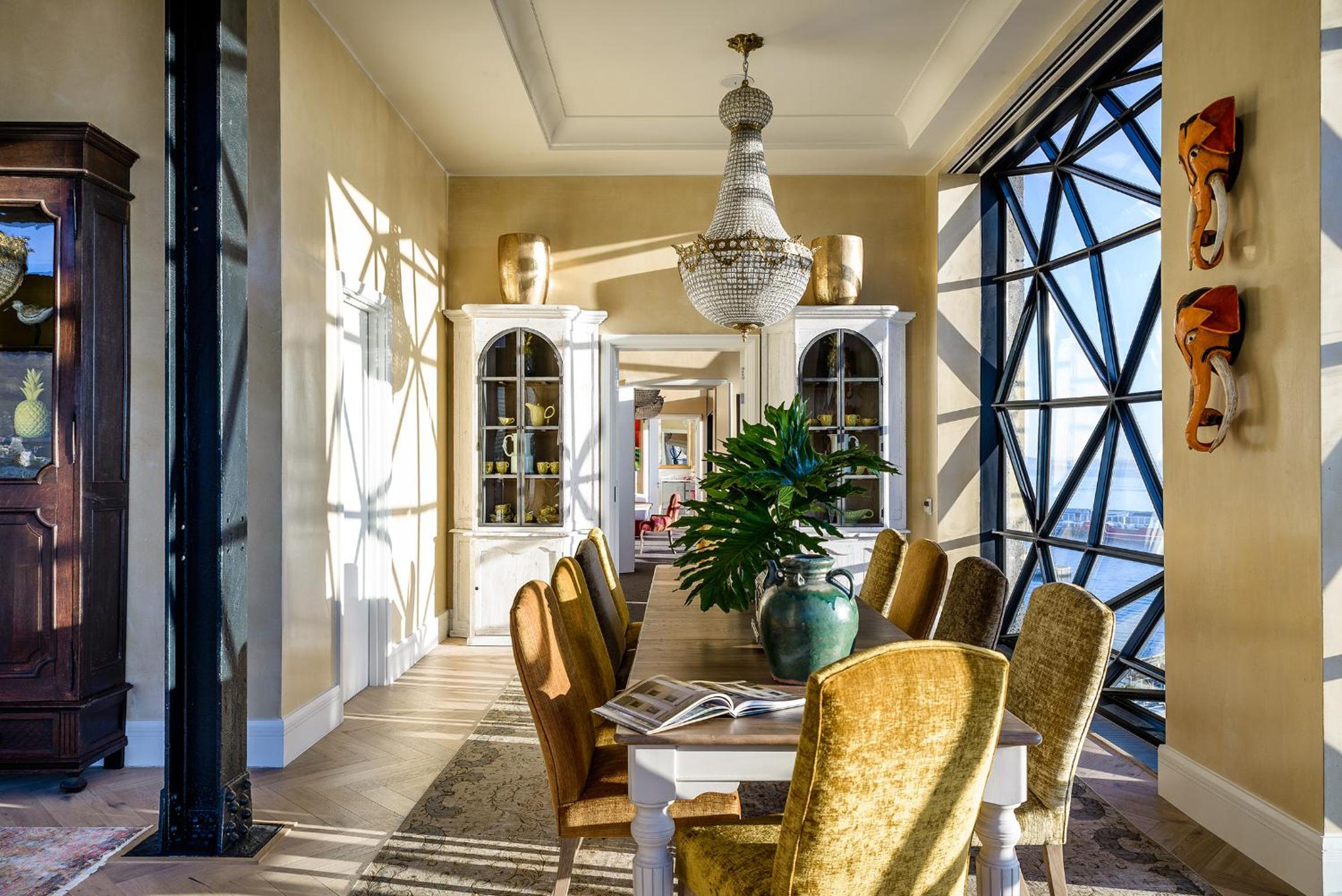 Penthouse - Photo 6