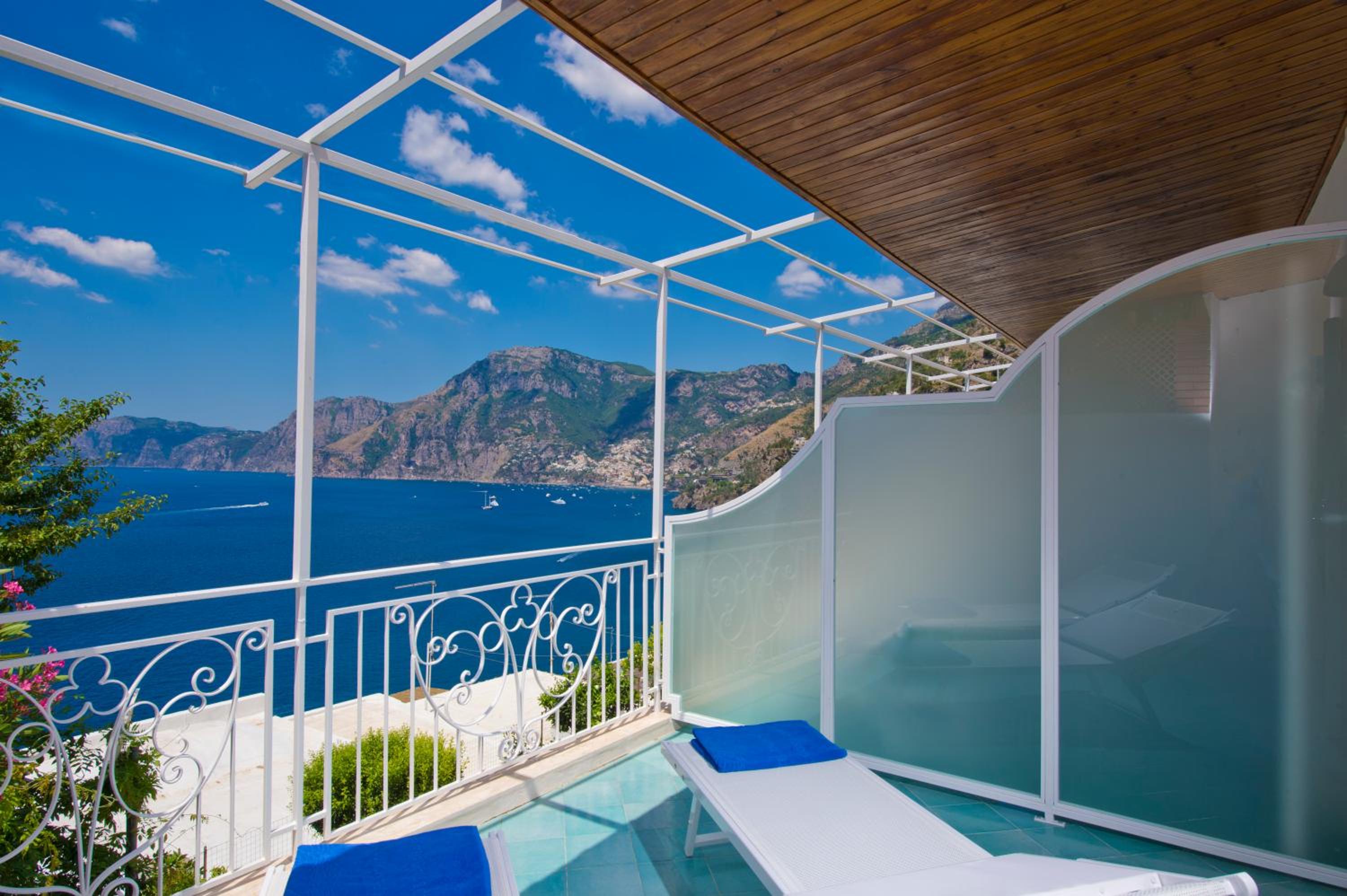 Double Room with Sea View - Photo 13