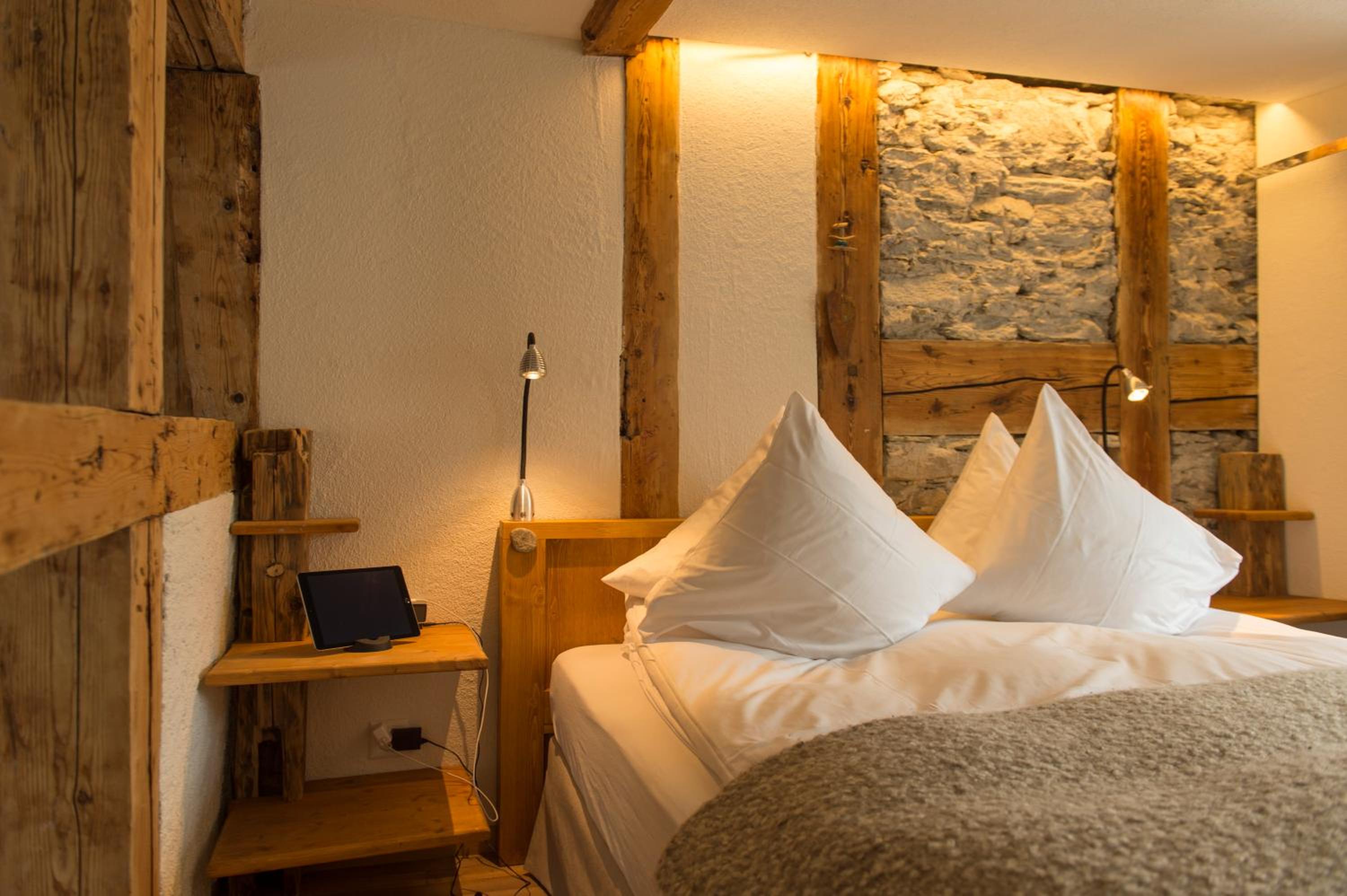 Easy Alpine double room