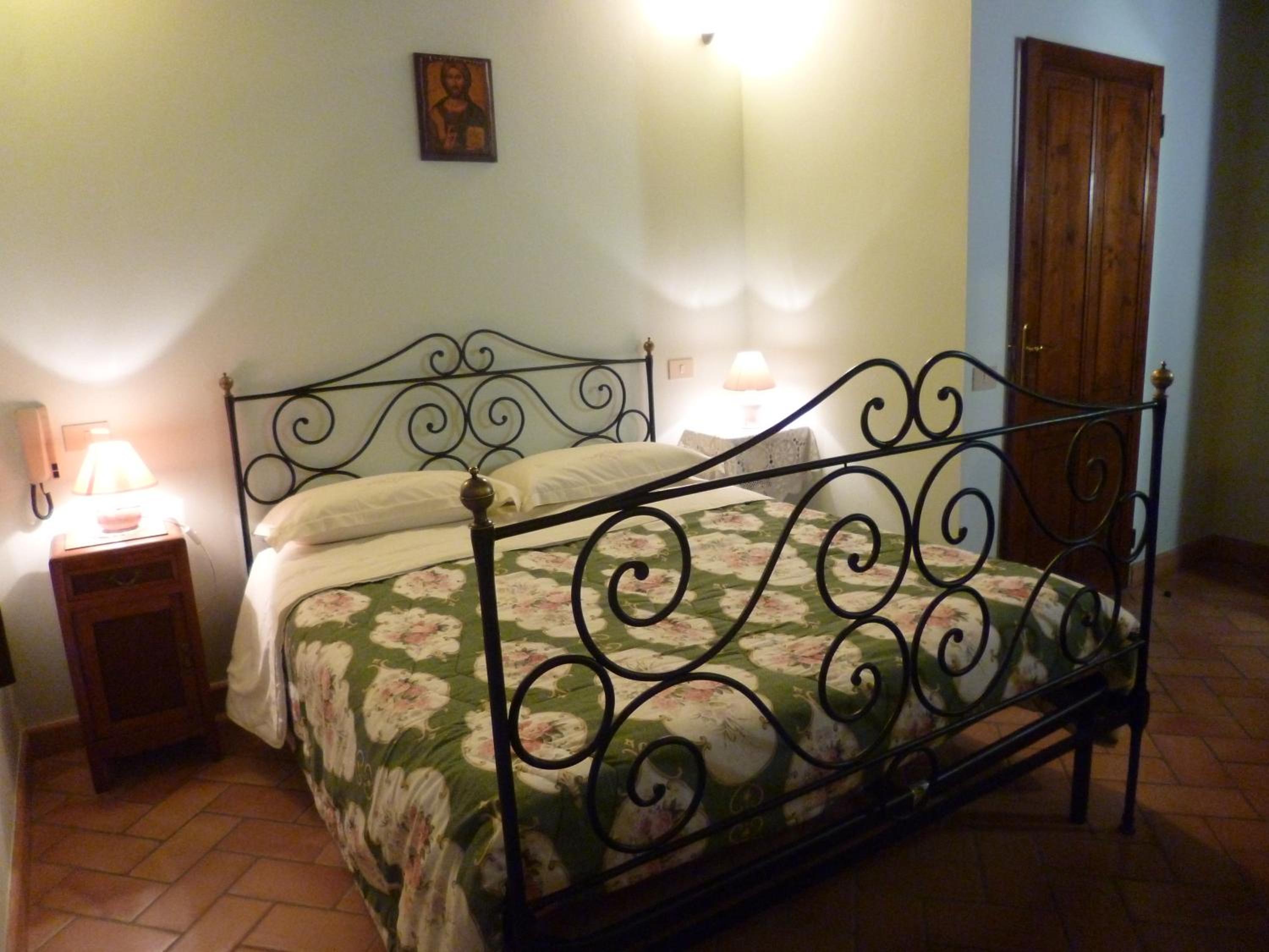 Triple Room - Photo 2
