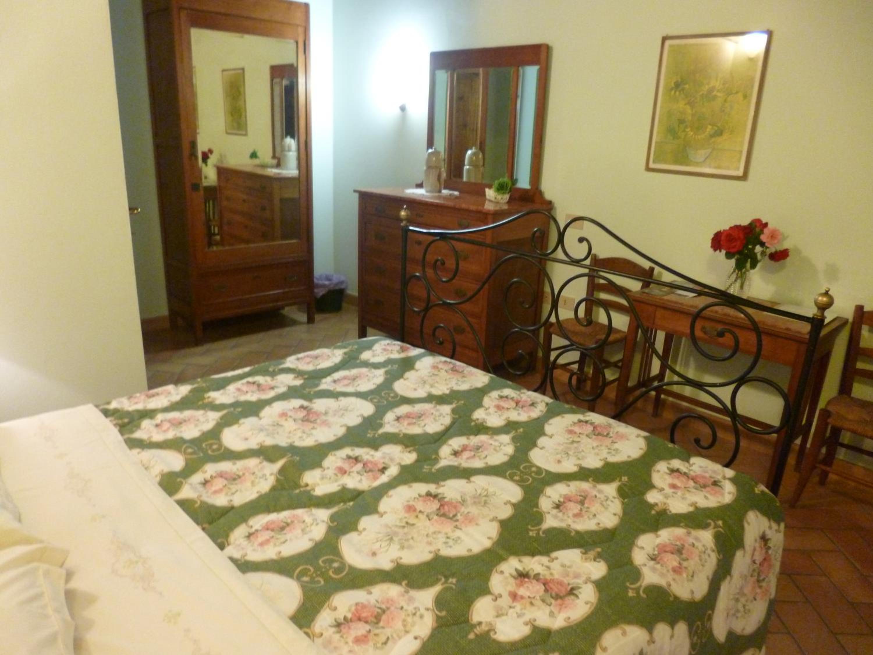 Triple Room - Photo 7