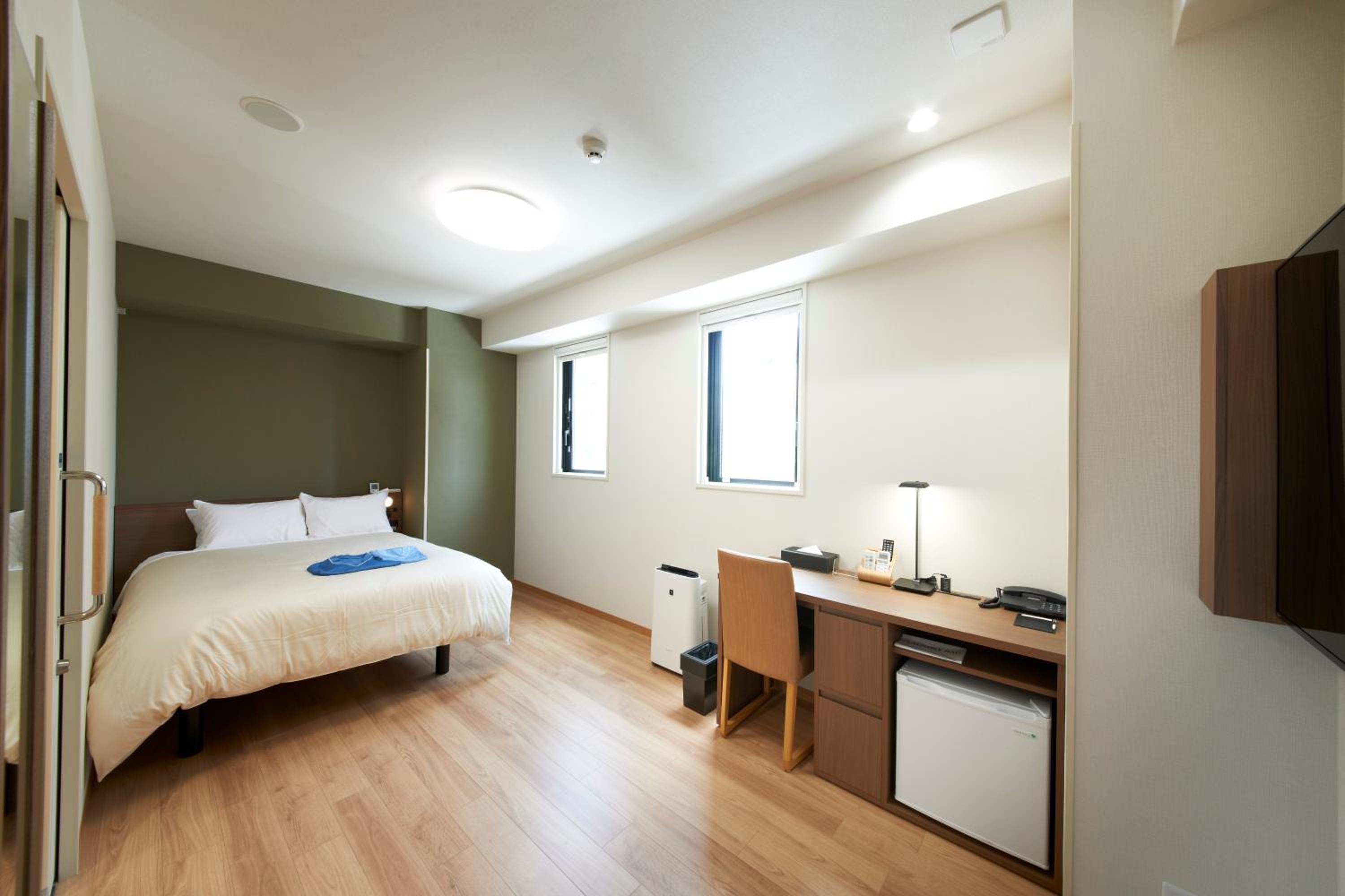 Double Room With Private Bathroom