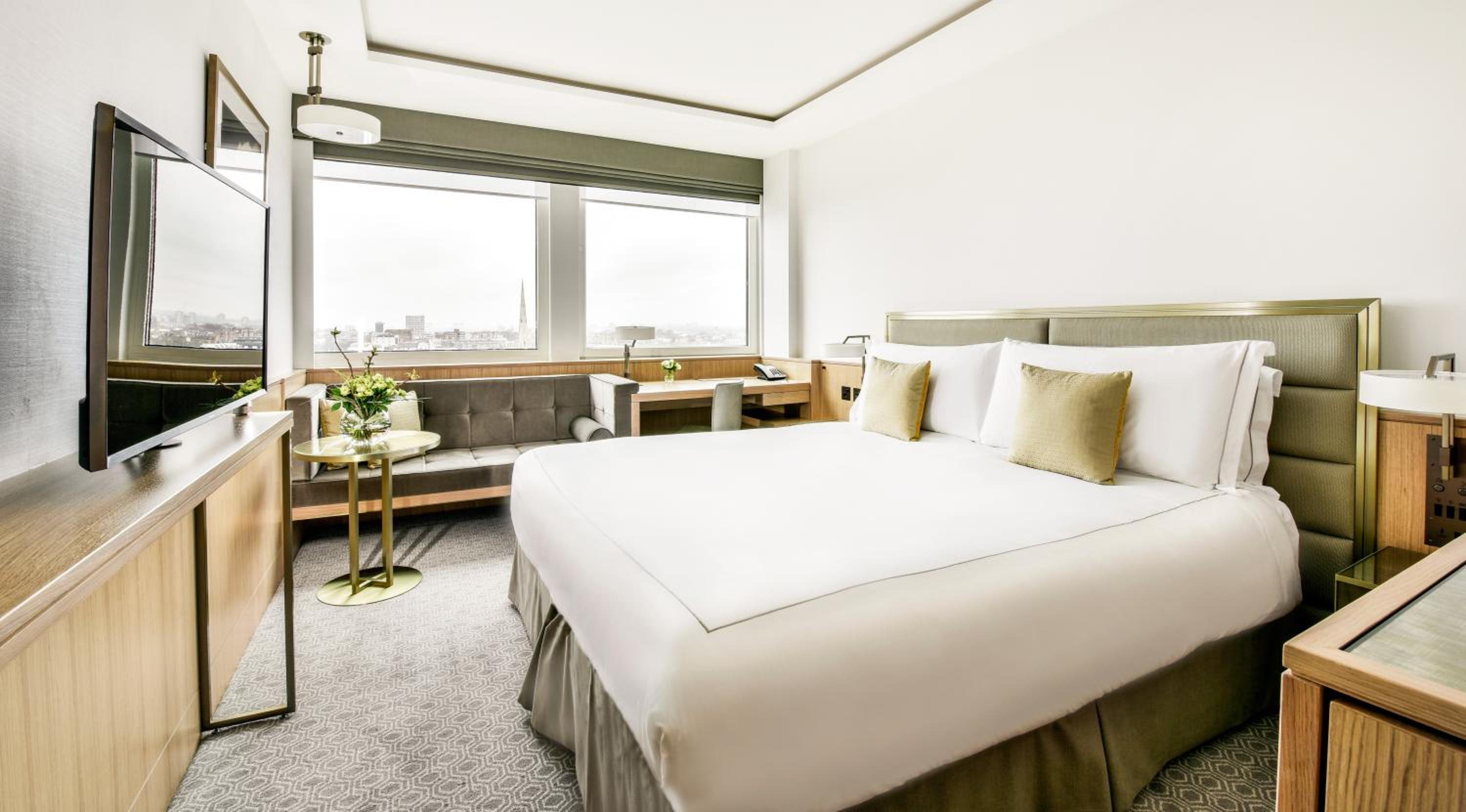 Deluxe View Room