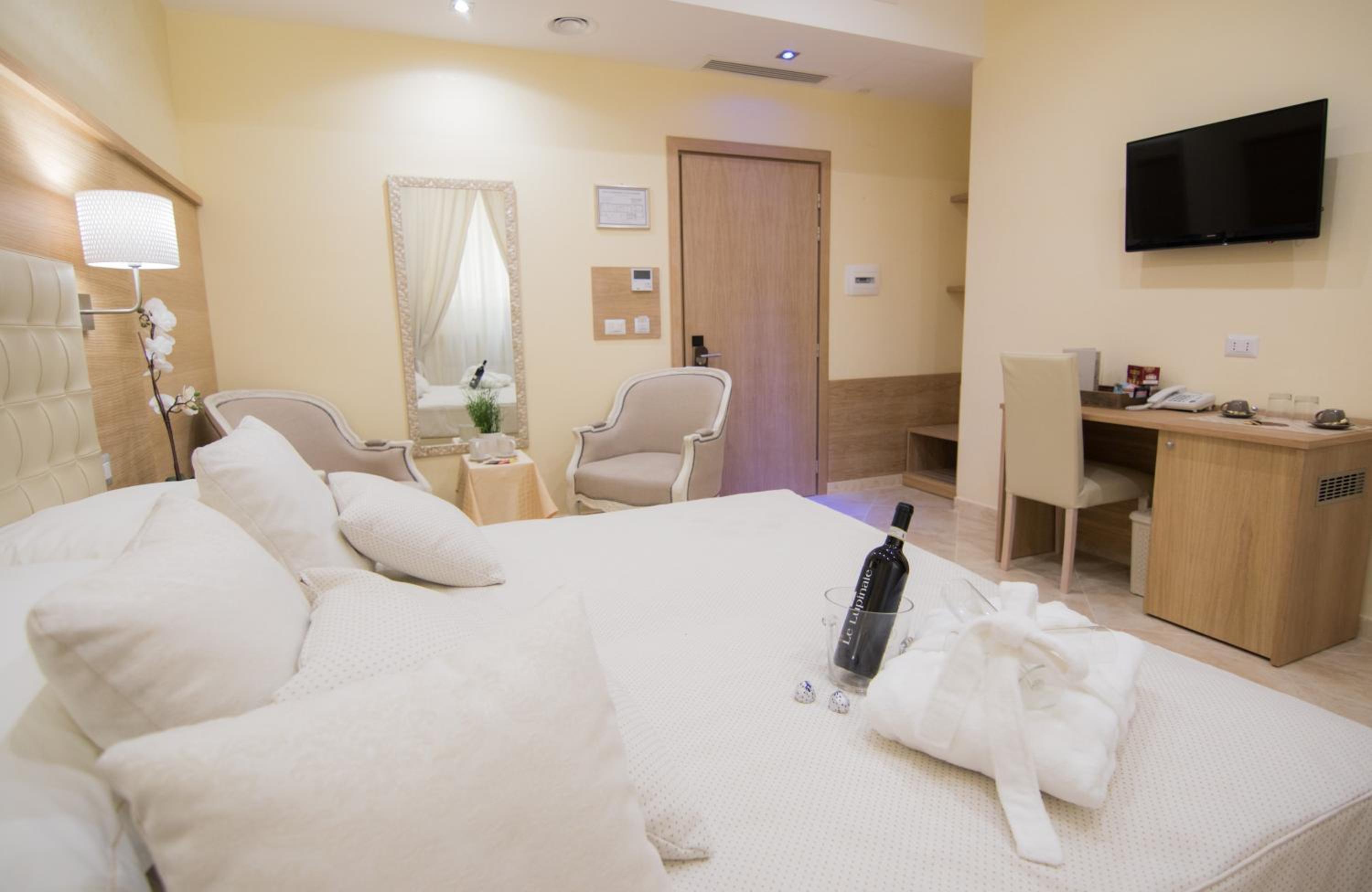 Superior Queen Room photo 1