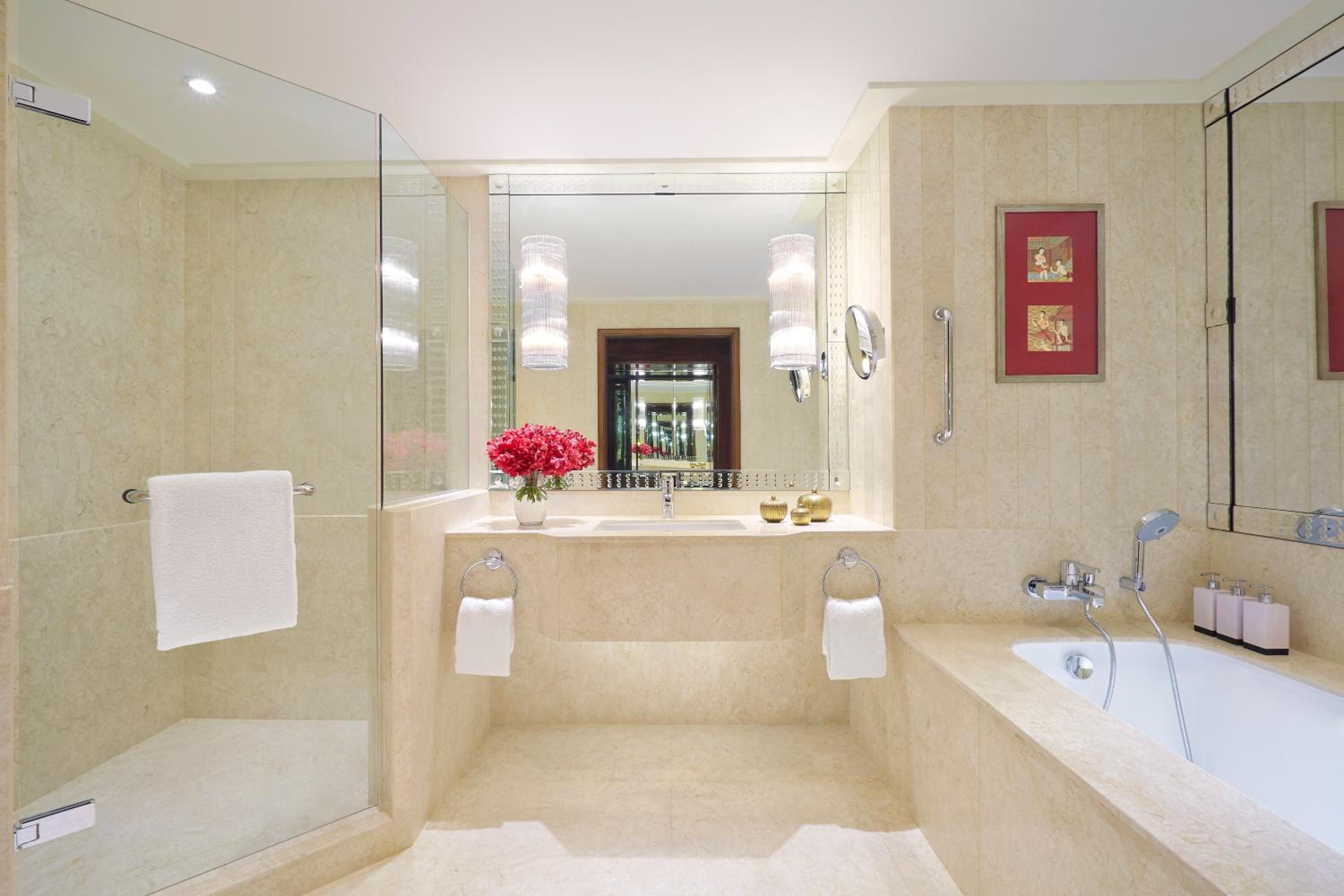 Deluxe Heritage Room photo 3