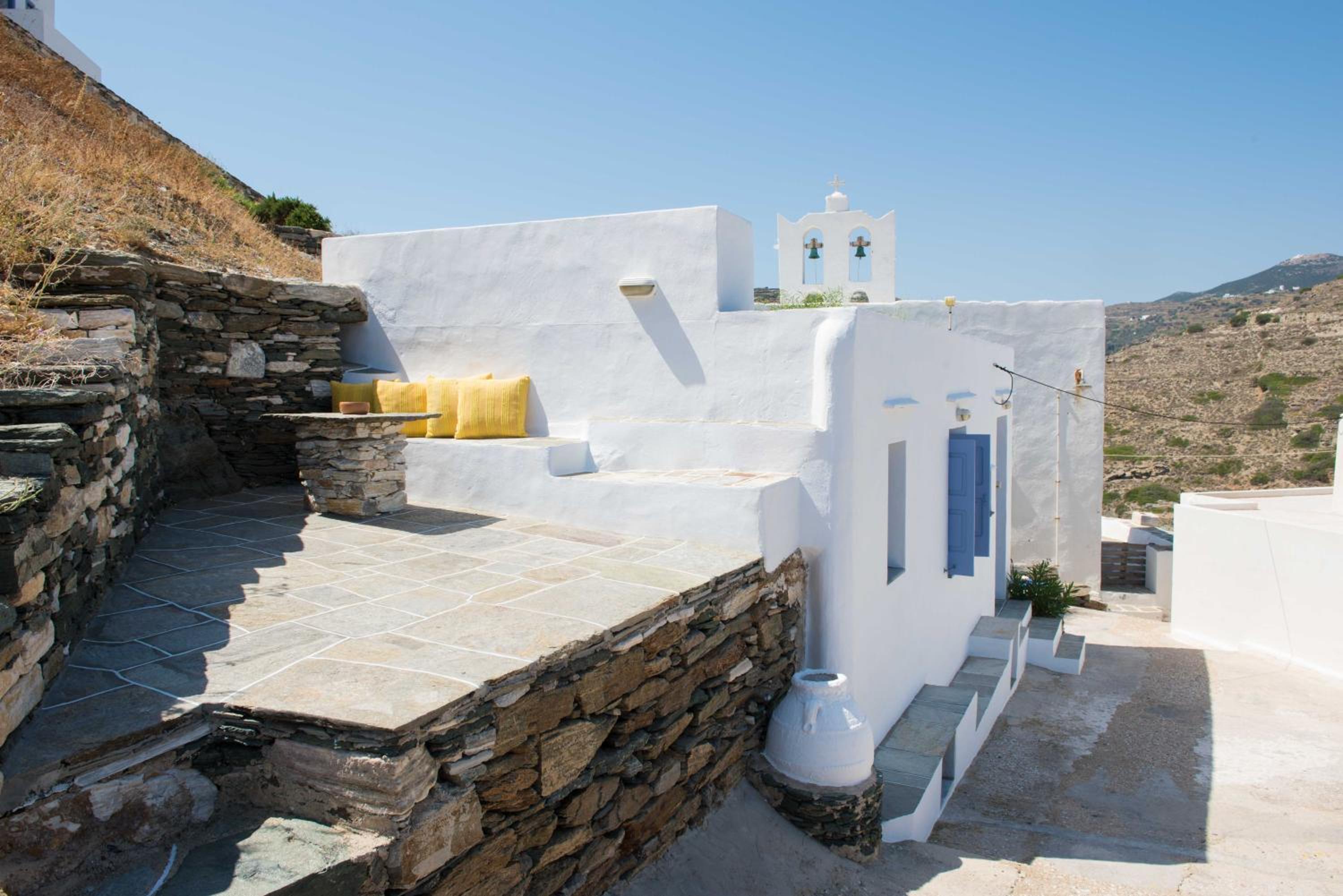 Studio Apartment with Sea View photo 2