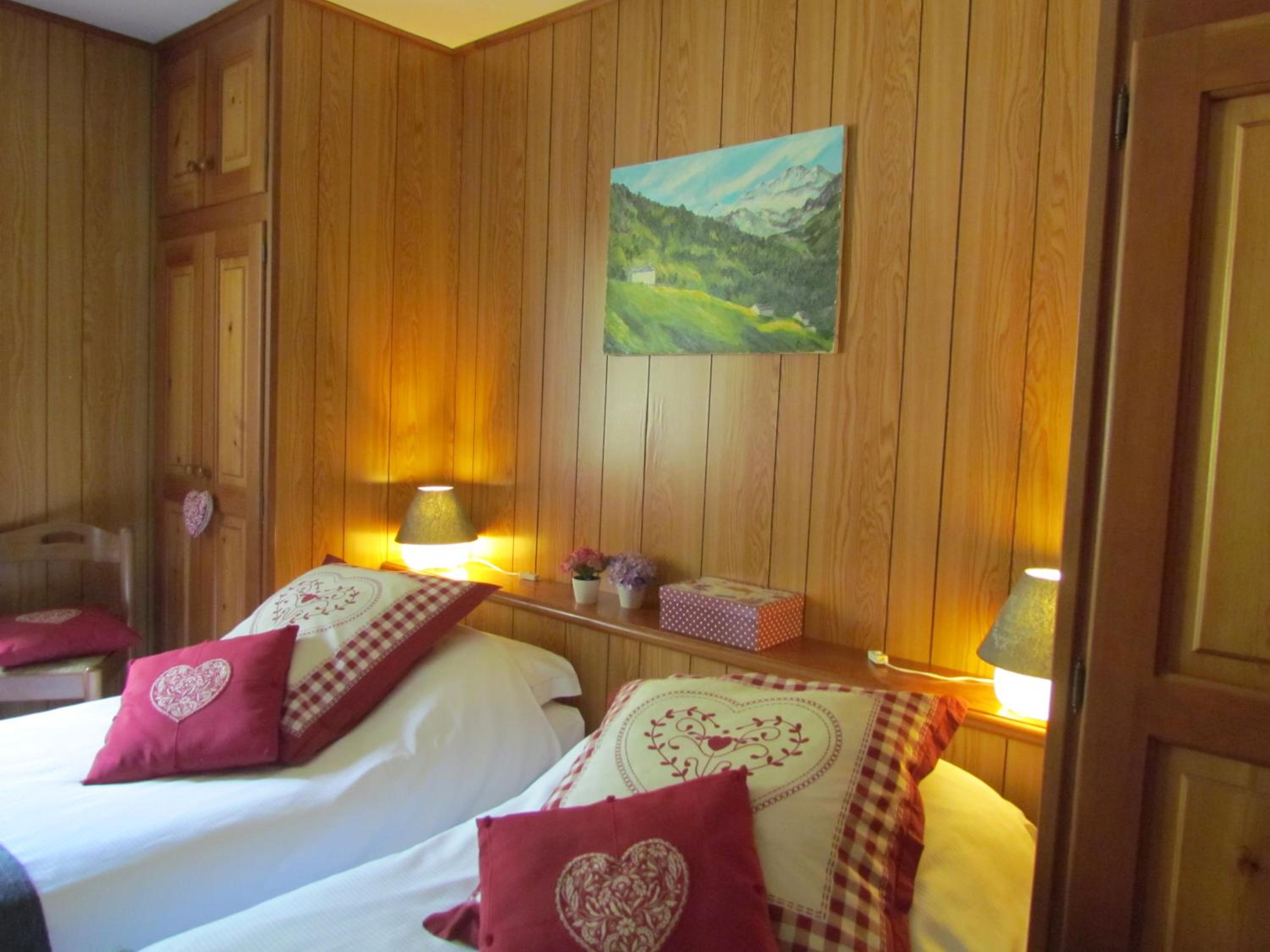 Double or Twin Room photo 3