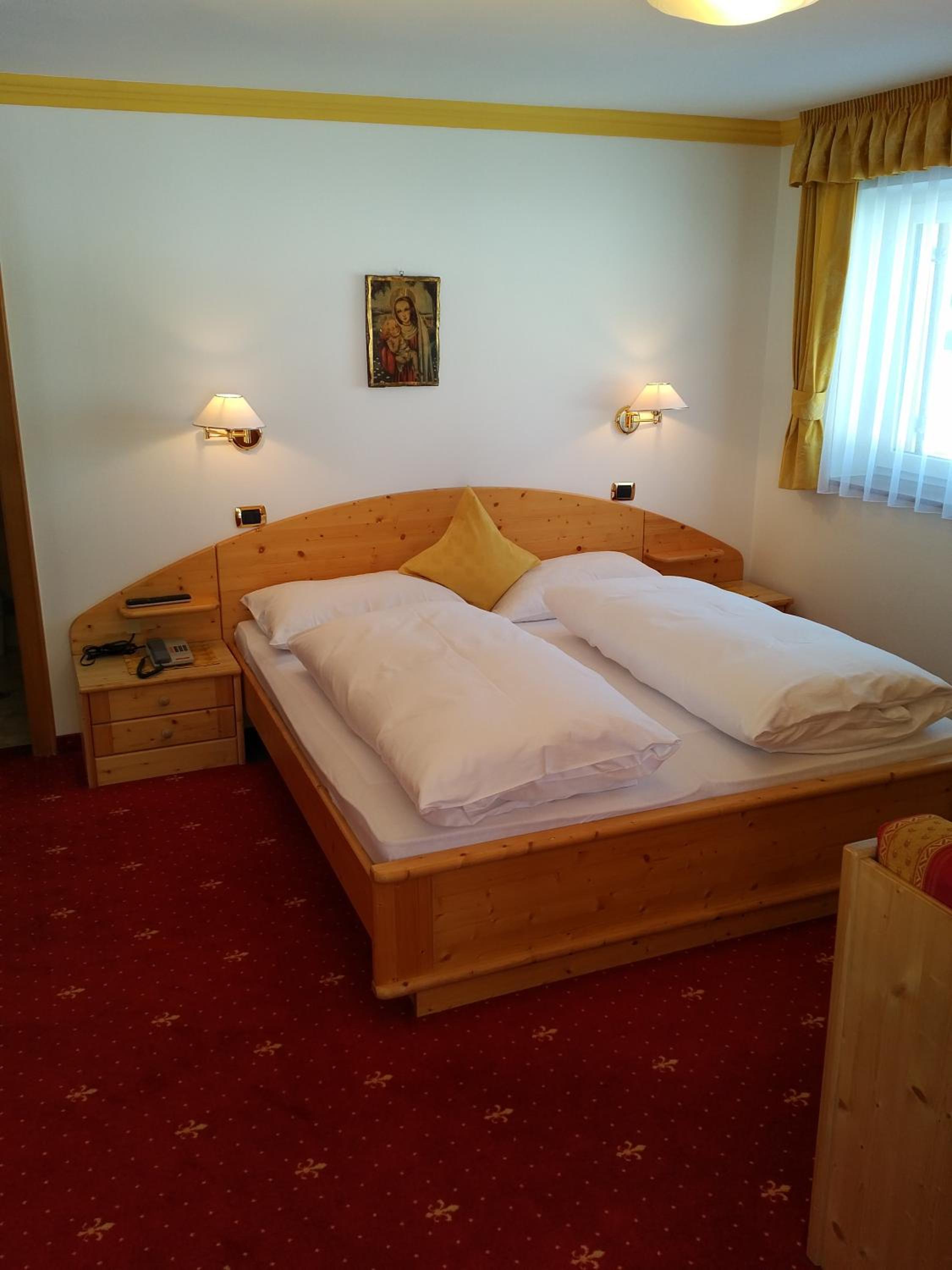 Standard Double Room photo 3