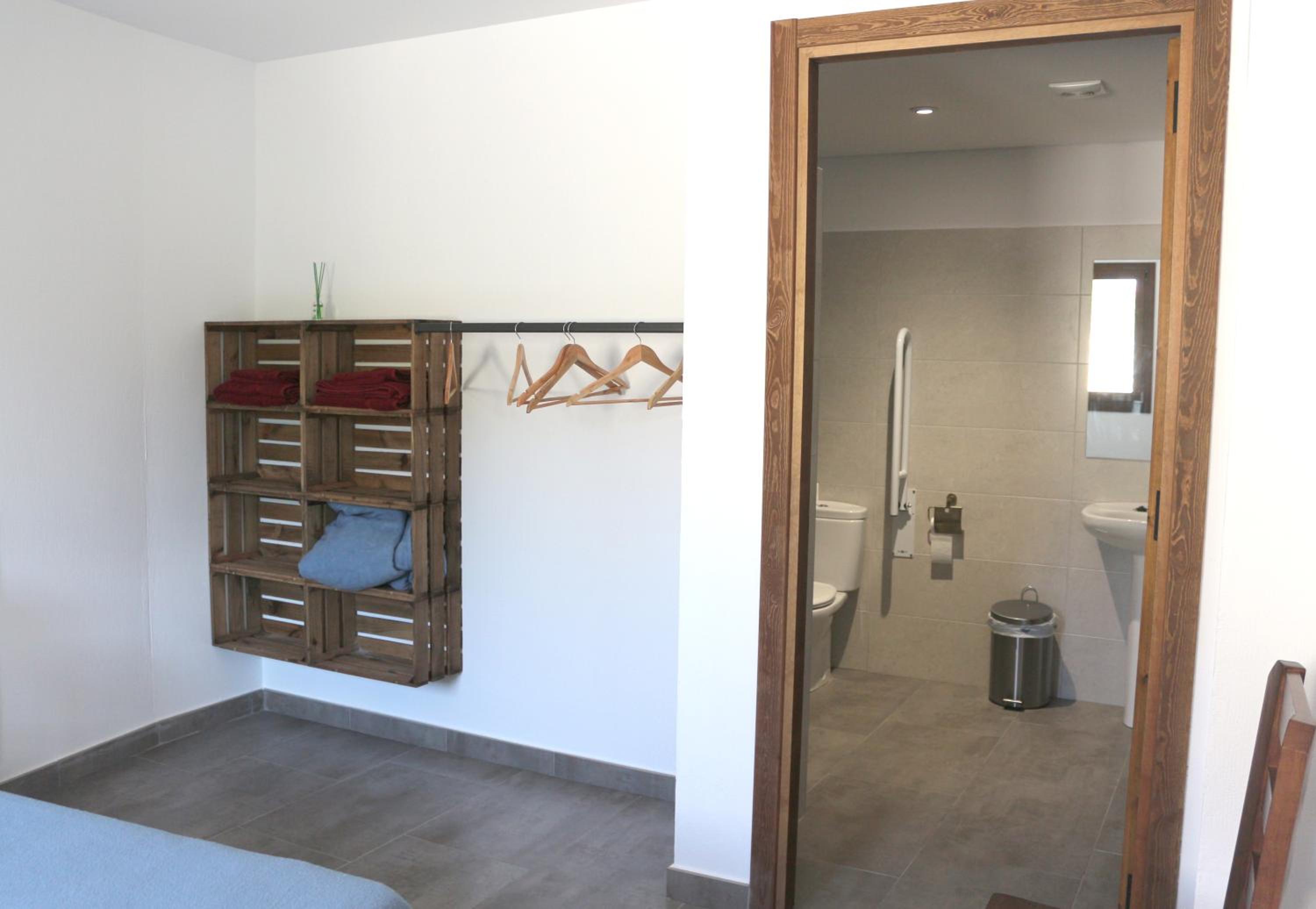 Double Room with Private Bathroom photo 3