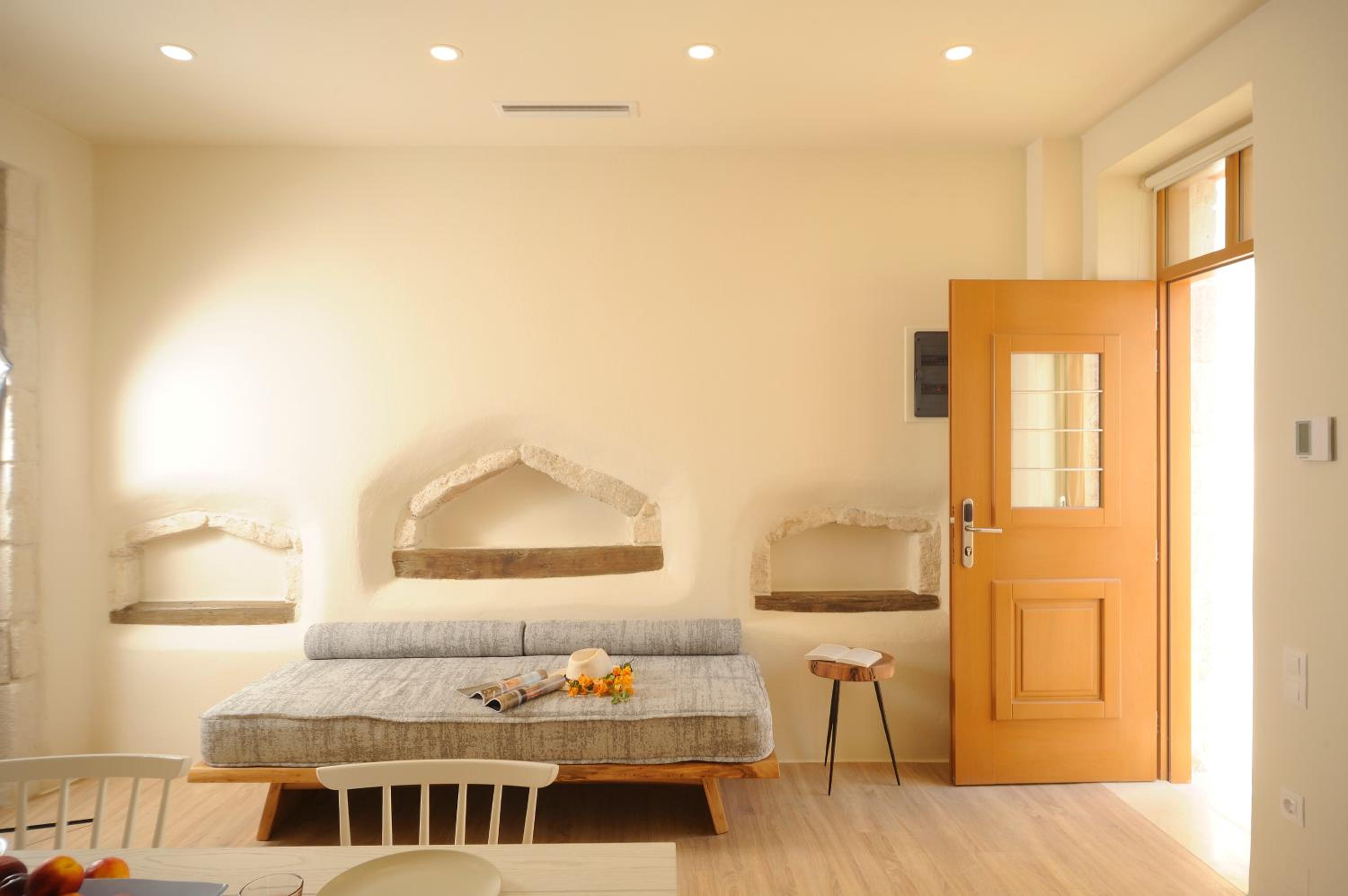 Maisonette photo 1