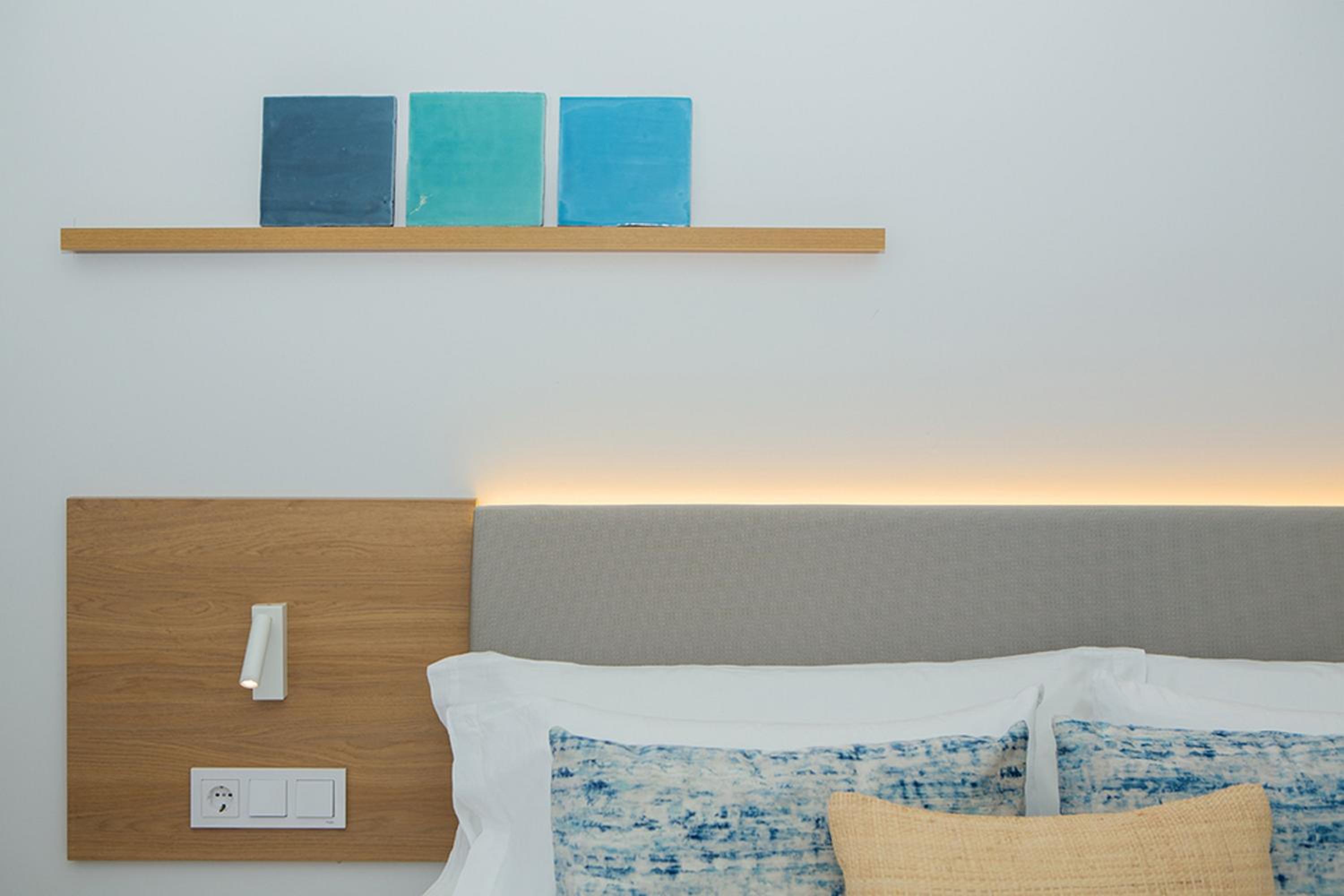 Twin Room with Lateral Sea View - Photo 3