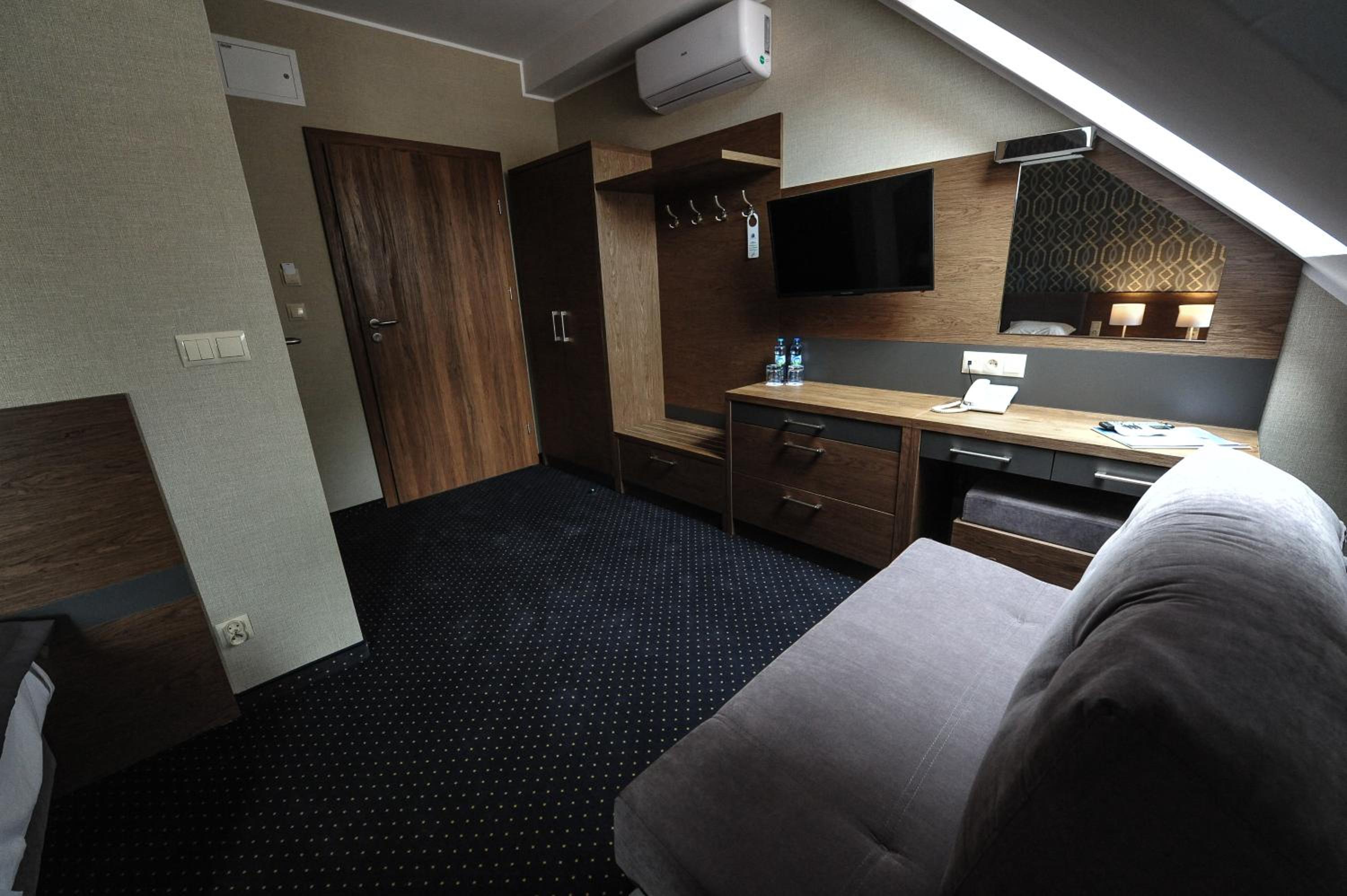 Deluxe Double Room photo 3