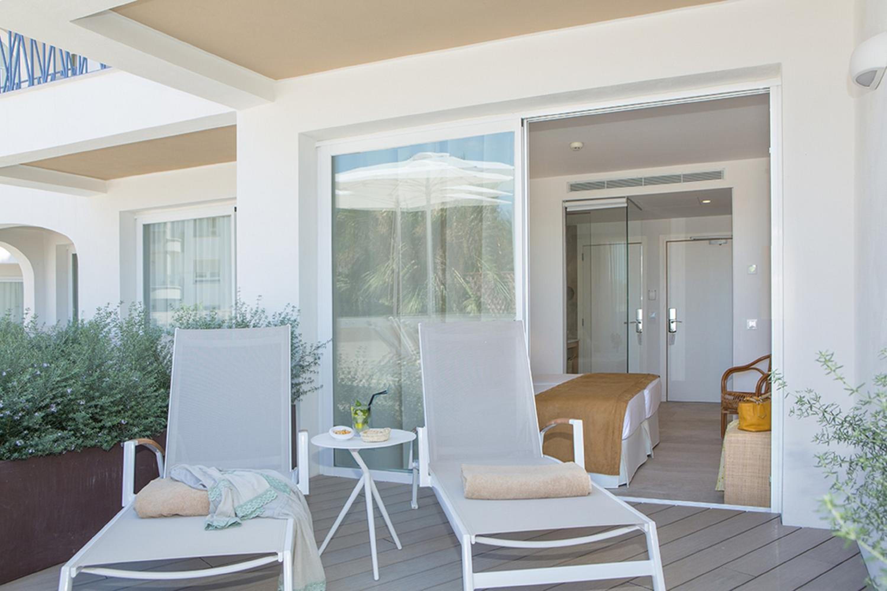 Superior Double Room - Photo 2