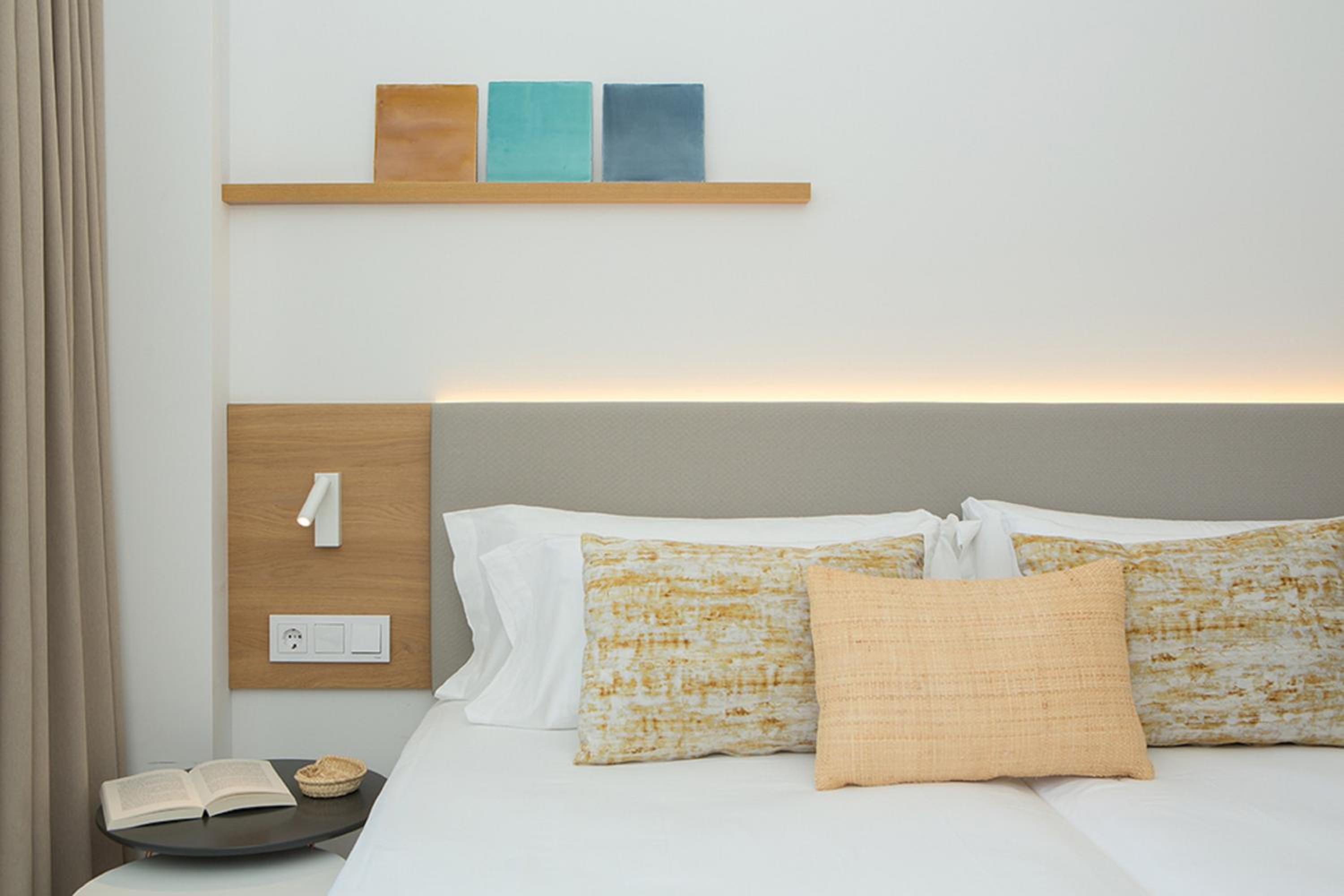 Superior Double Room - Photo 11