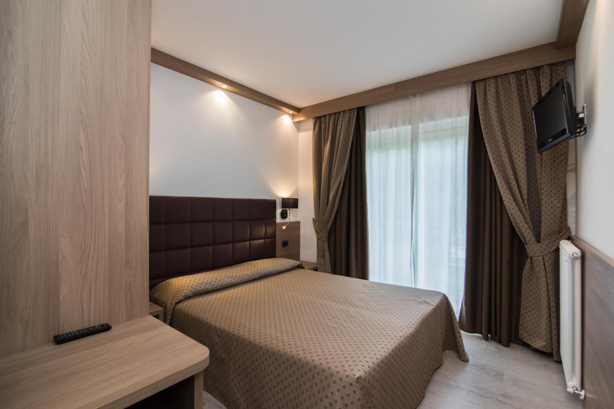 Small Double Room photo 1