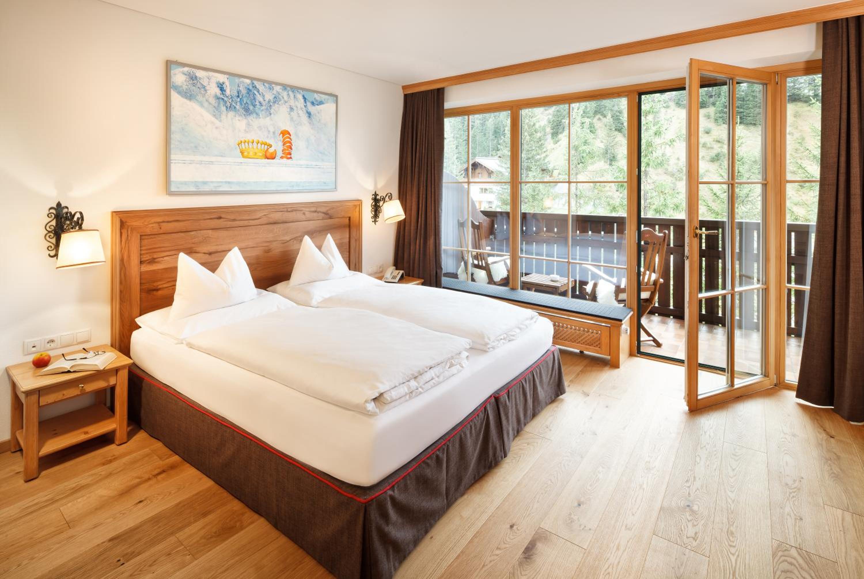 Suite with Balcony photo 1