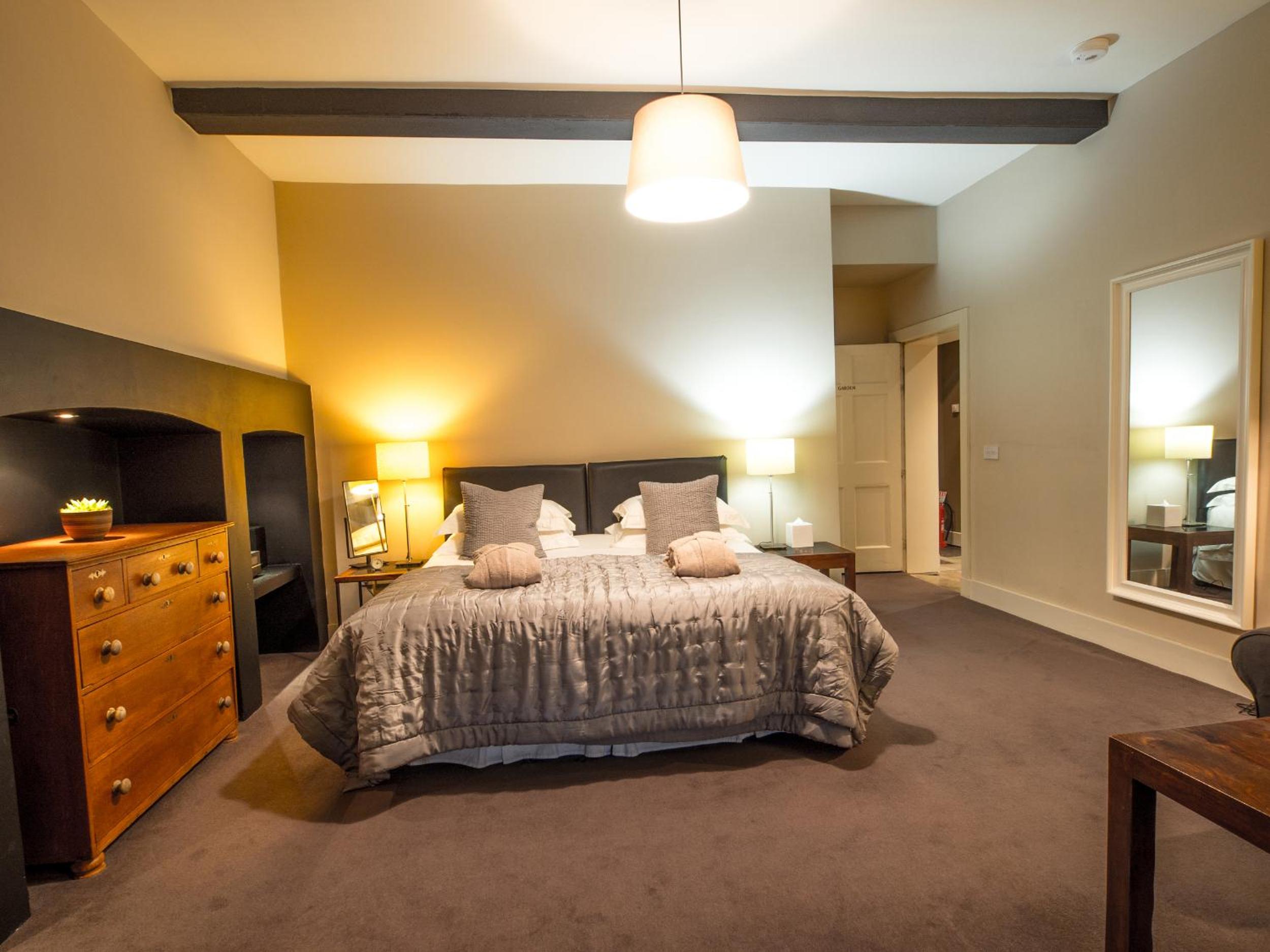 Deluxe Double or Twin Room with Garden View