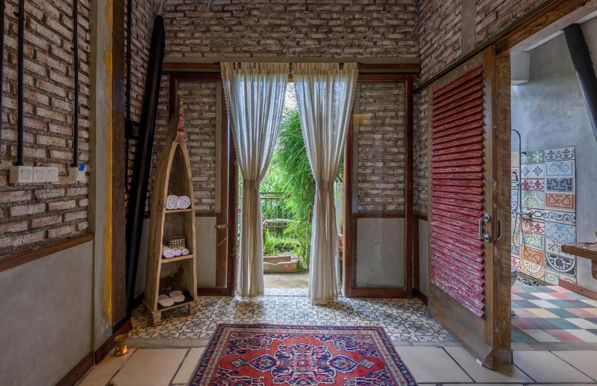 Double Room with Garden View - Photo 17