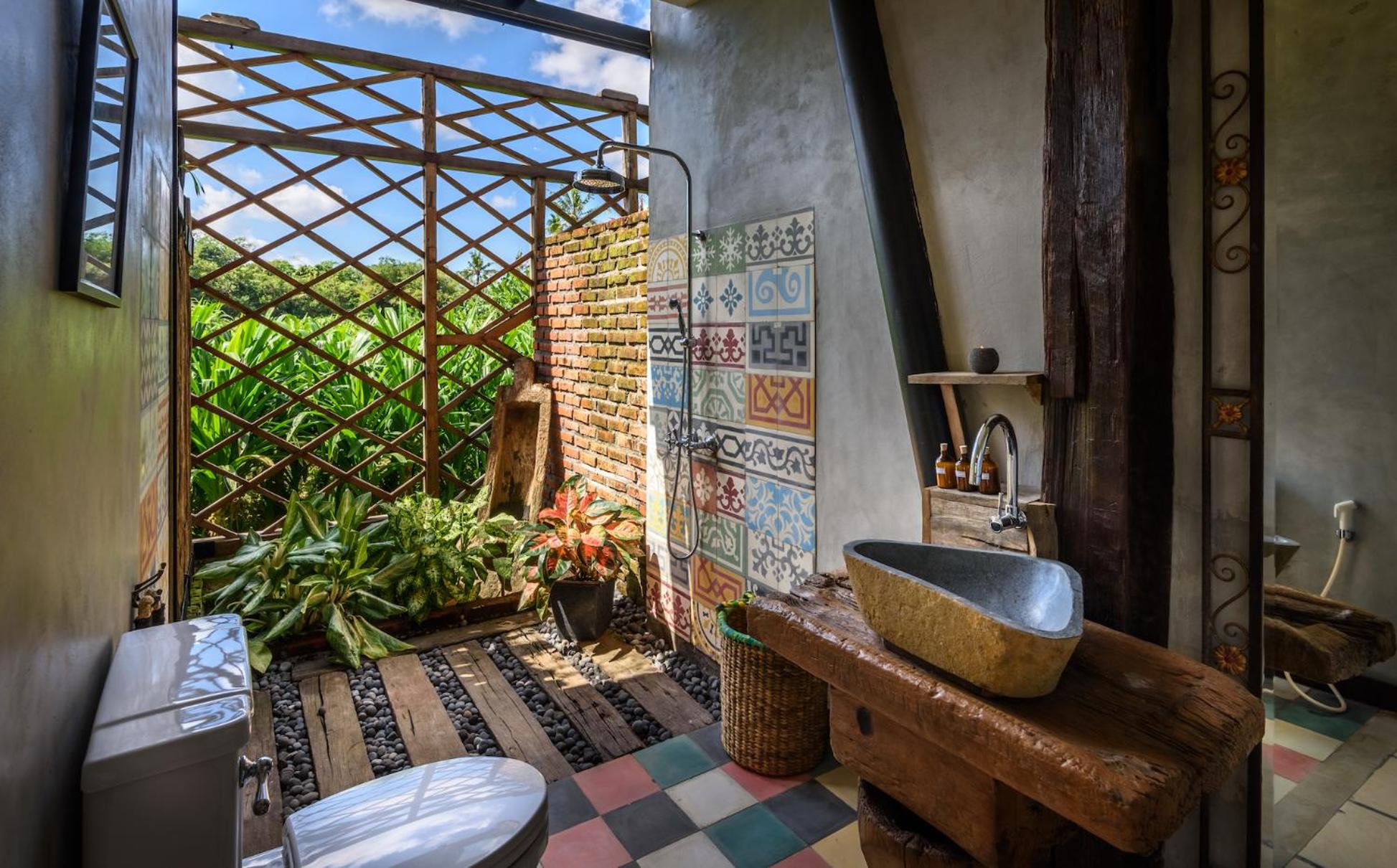 Double Room with Garden View - Photo 19
