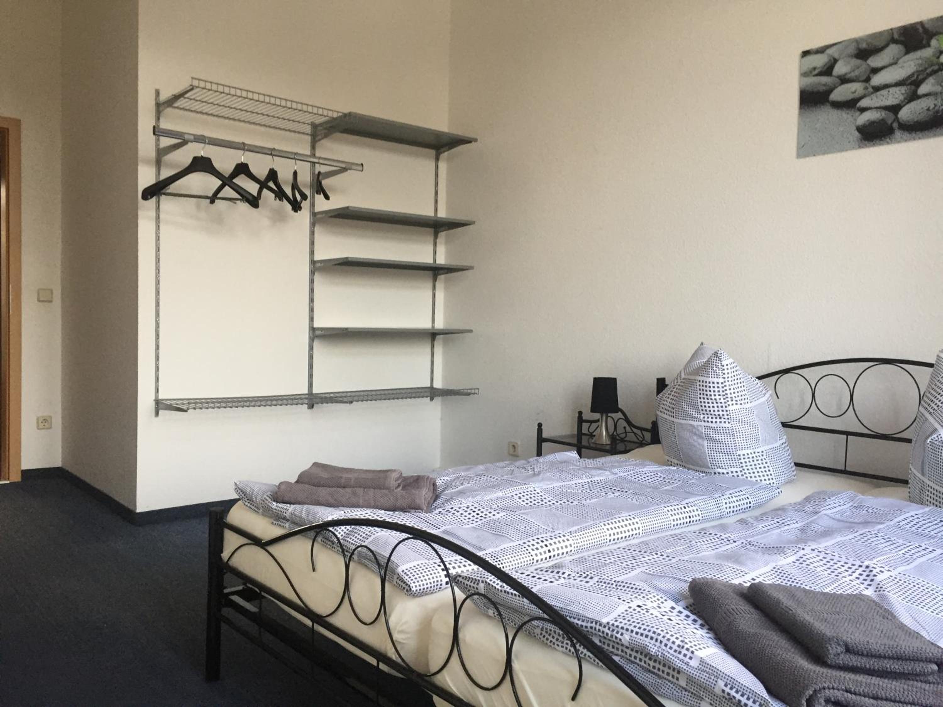 Two-Bedroom Apartment - Photo 7