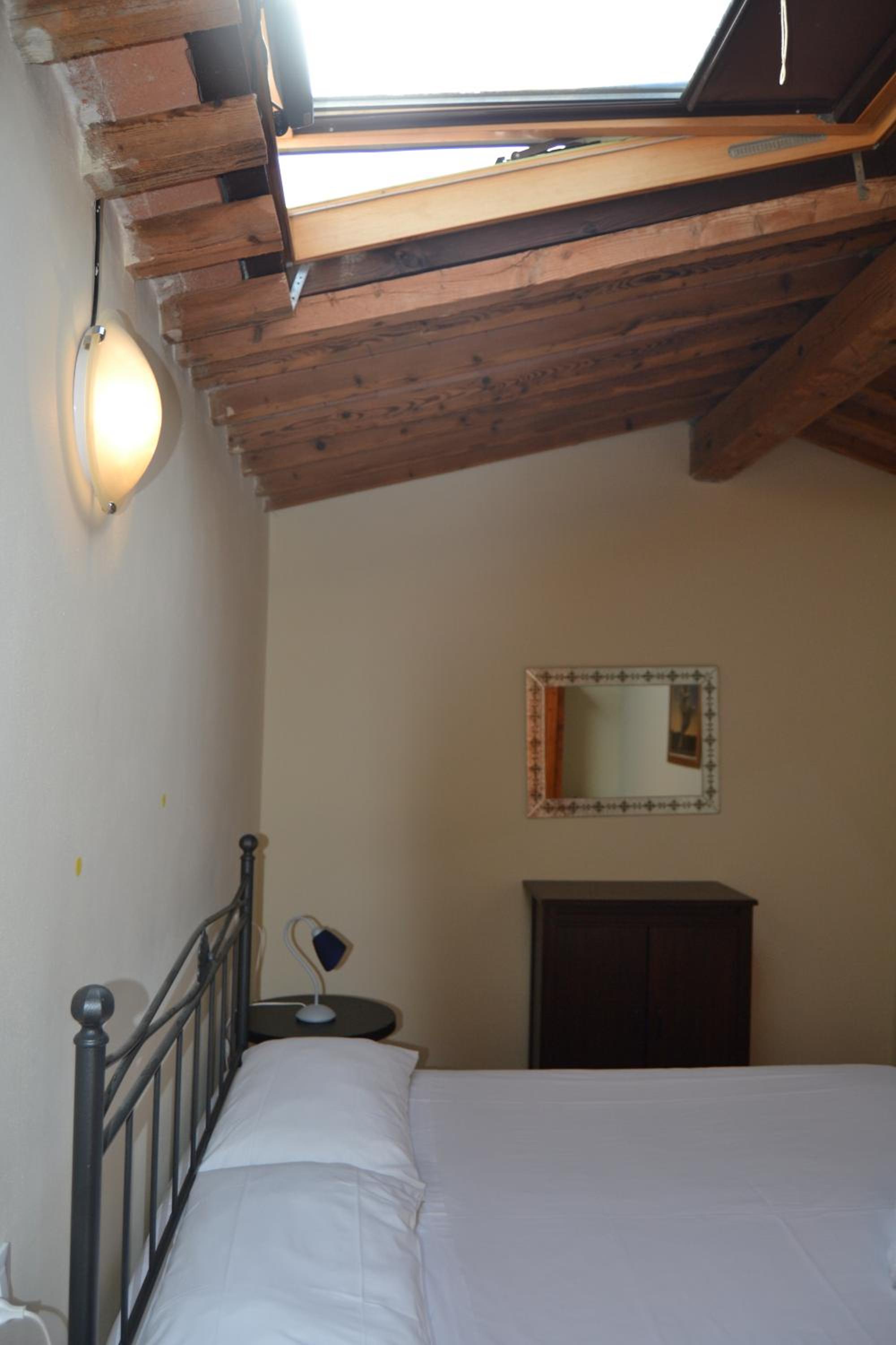 One-Bedroom Apartment - Split Level