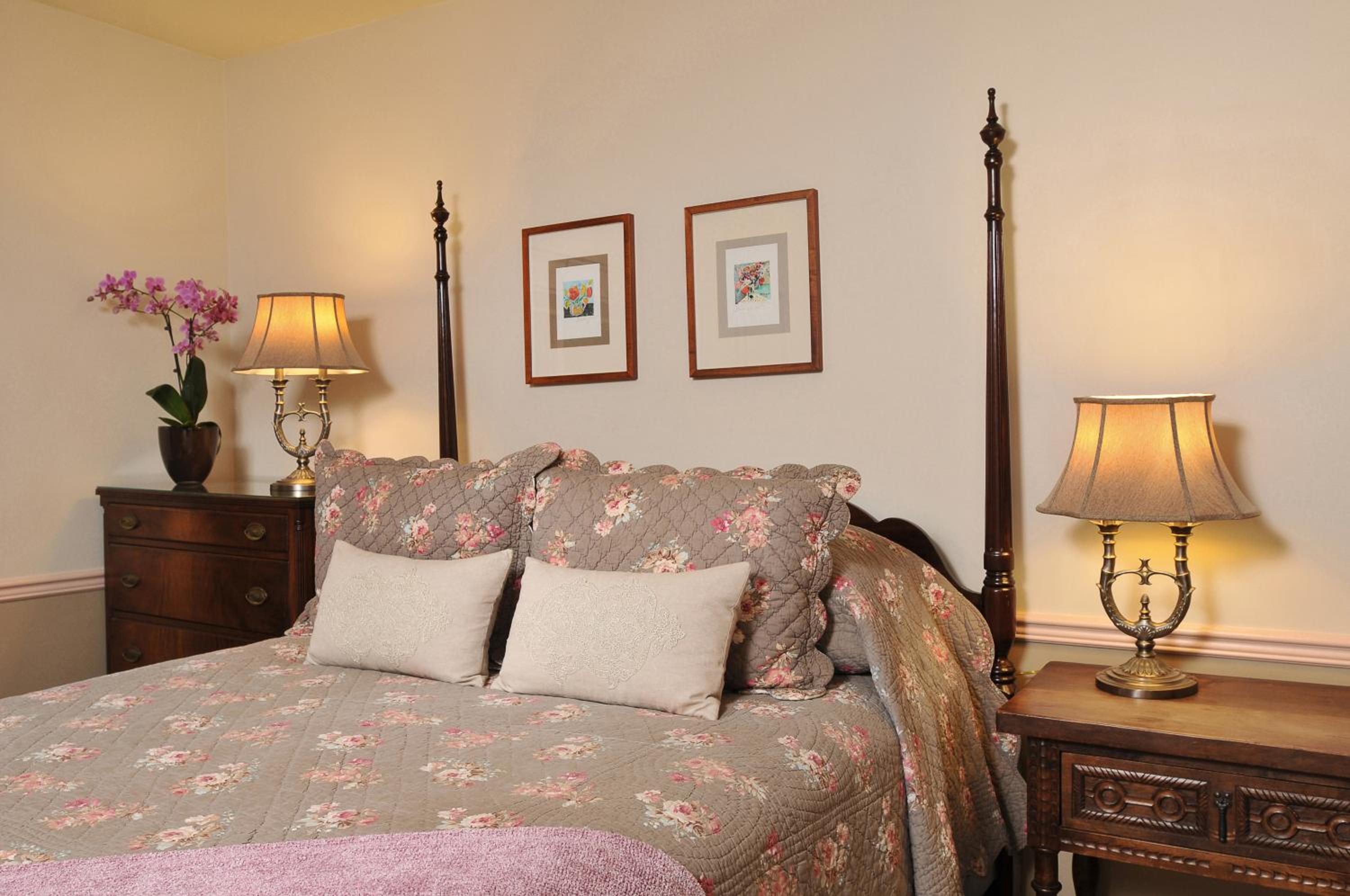 Queen Room with Garden View photo 1