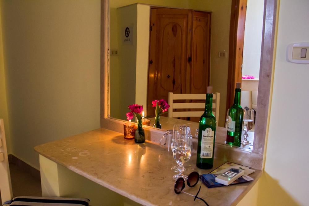 Double Room - Photo 5