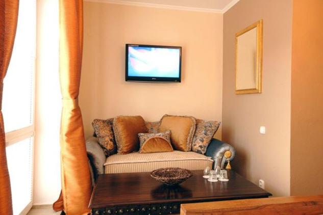 Superior Double Room - Photo 3