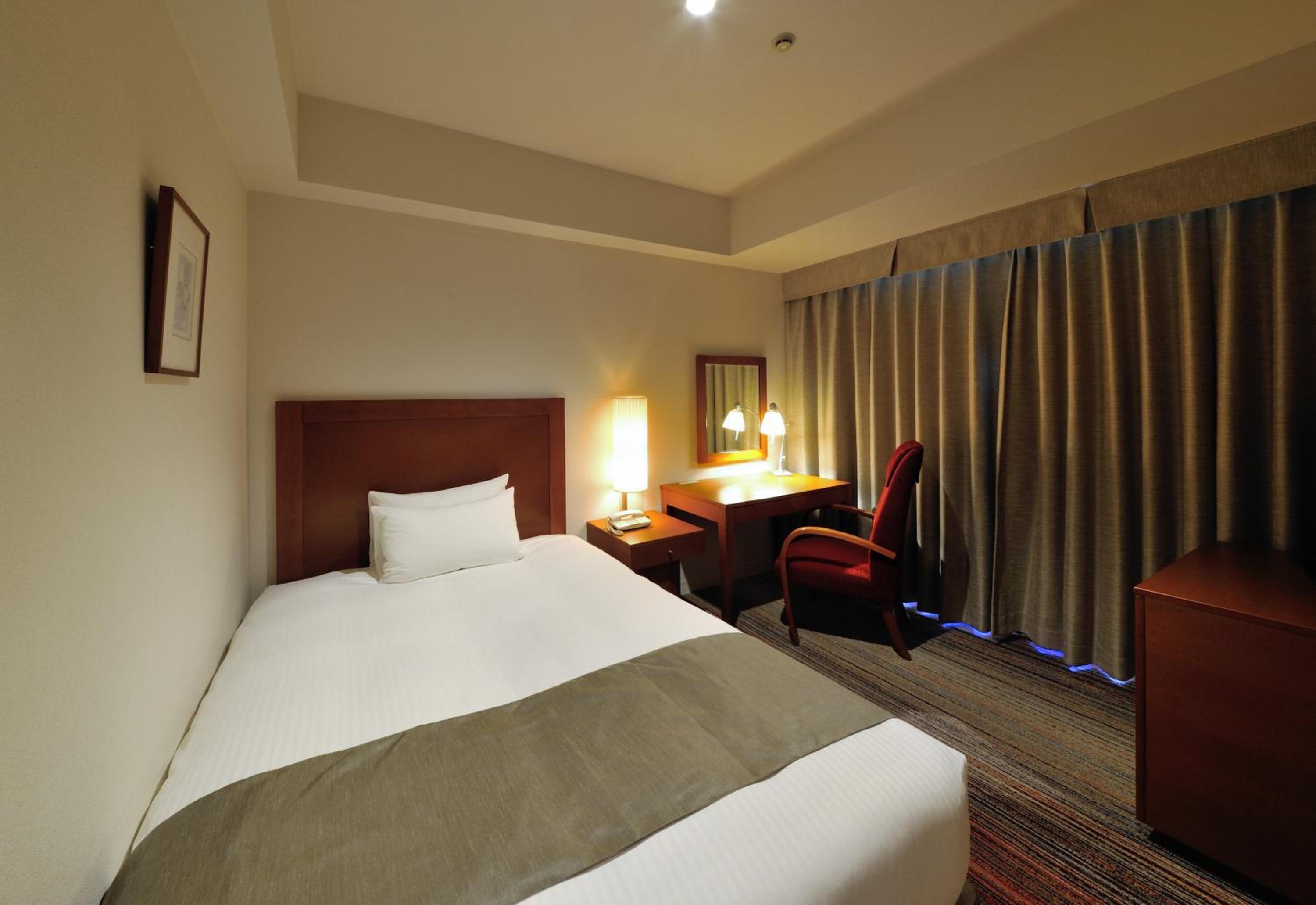 Standard Room (1 Adult) - Non-Smoking