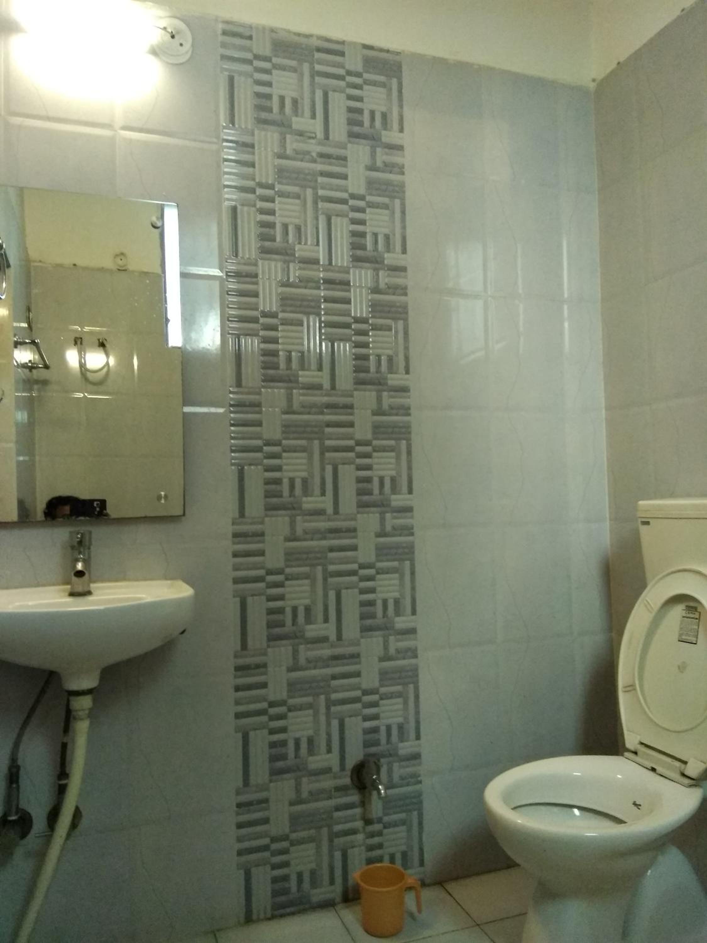 Deluxe Double or Twin Room - Photo 2