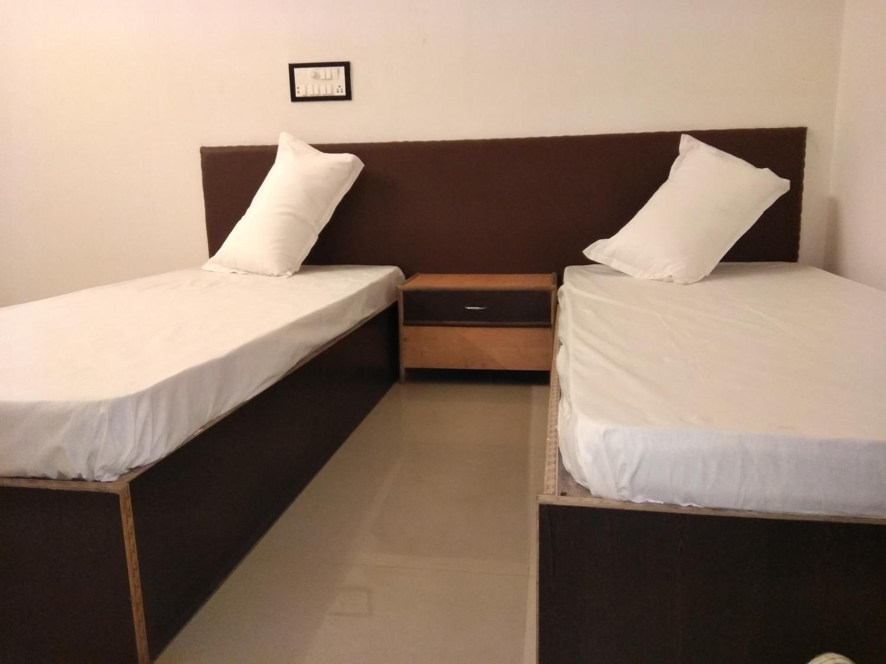 Standard Double Or Twin Room photo 2