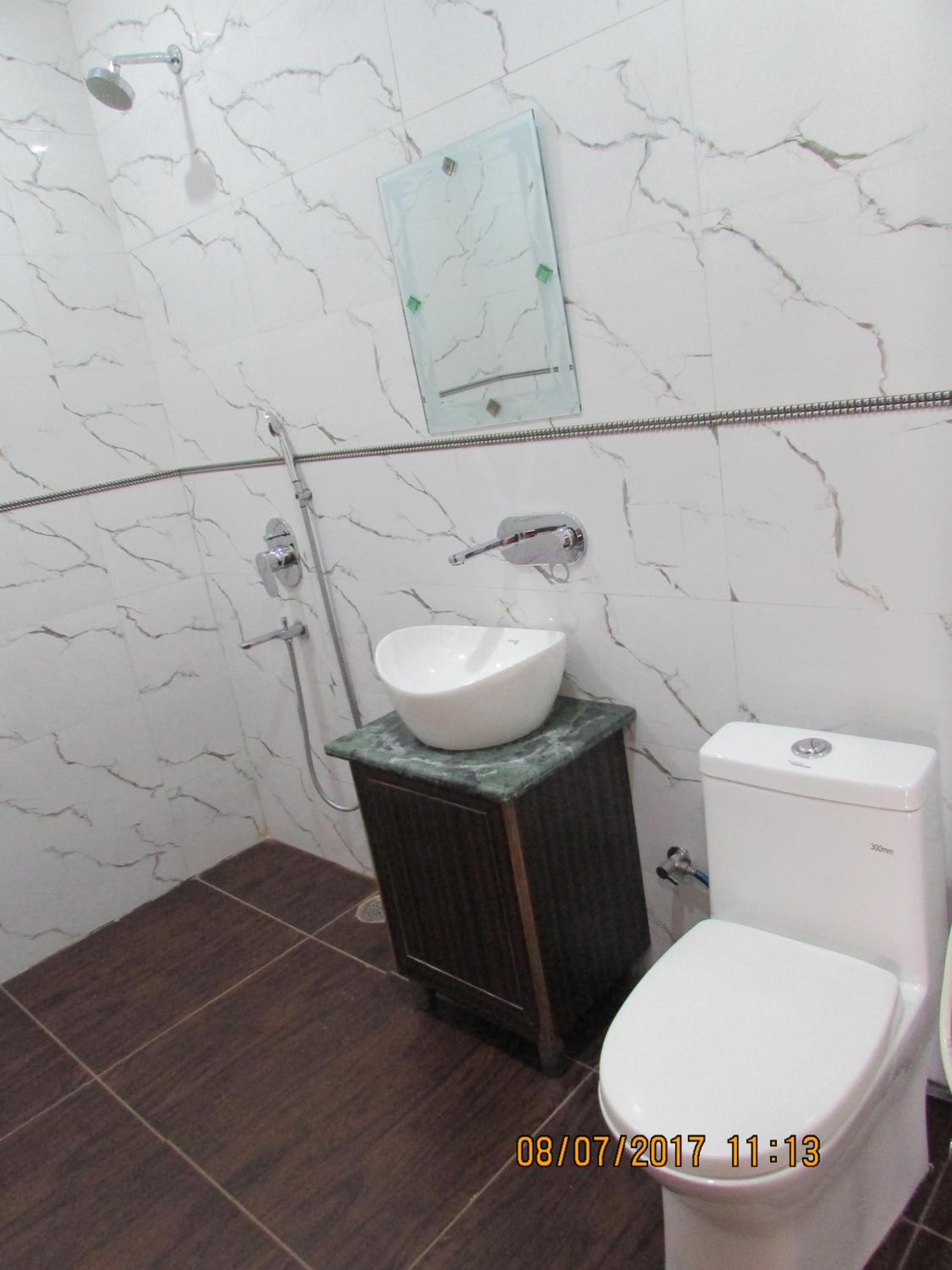 Deluxe Double Room - Photo 10