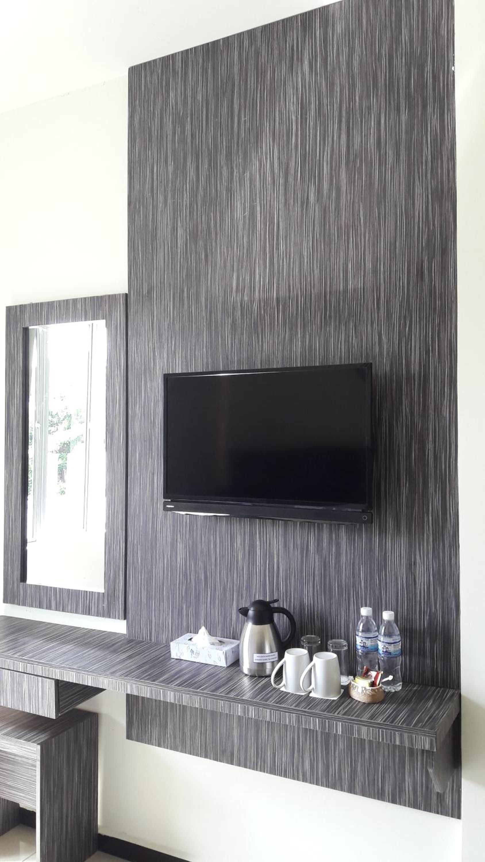 Deluxe King Room photo 3