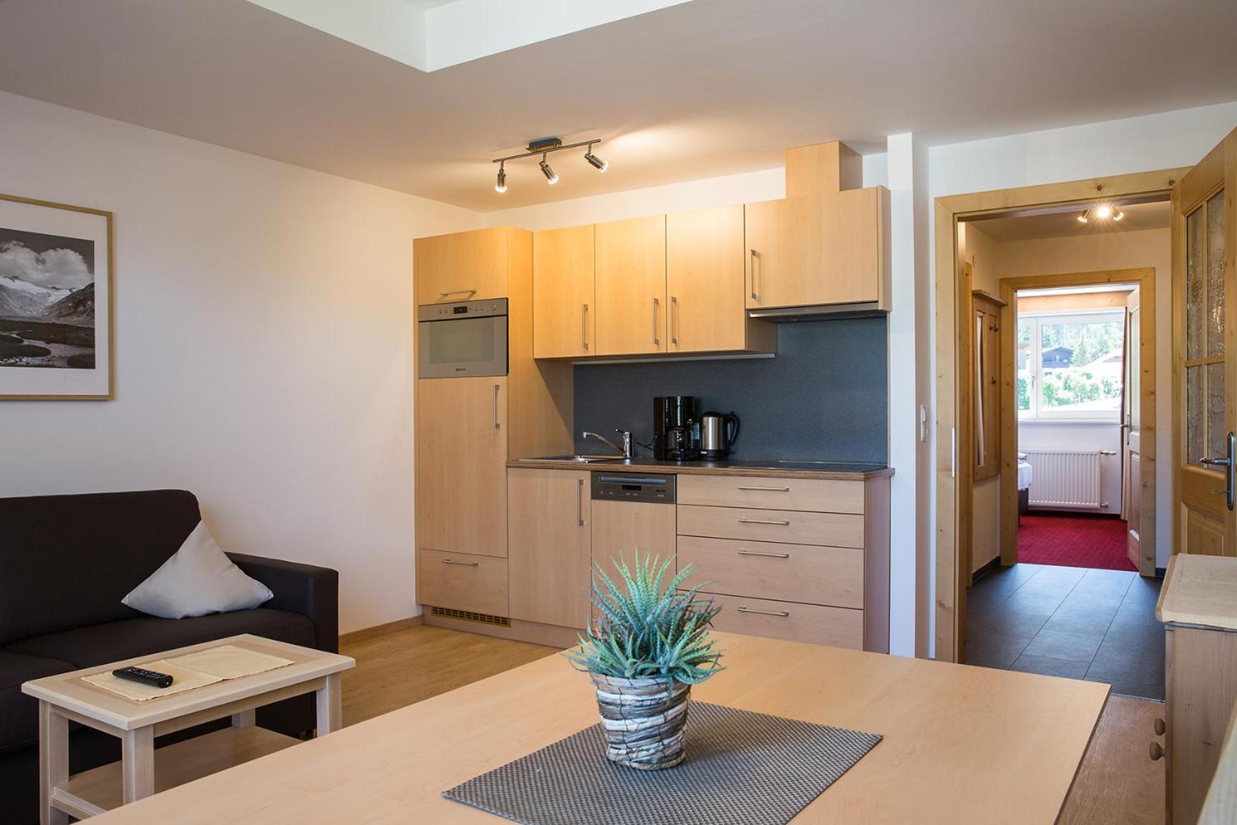 One-Bedroom Apartment photo 2