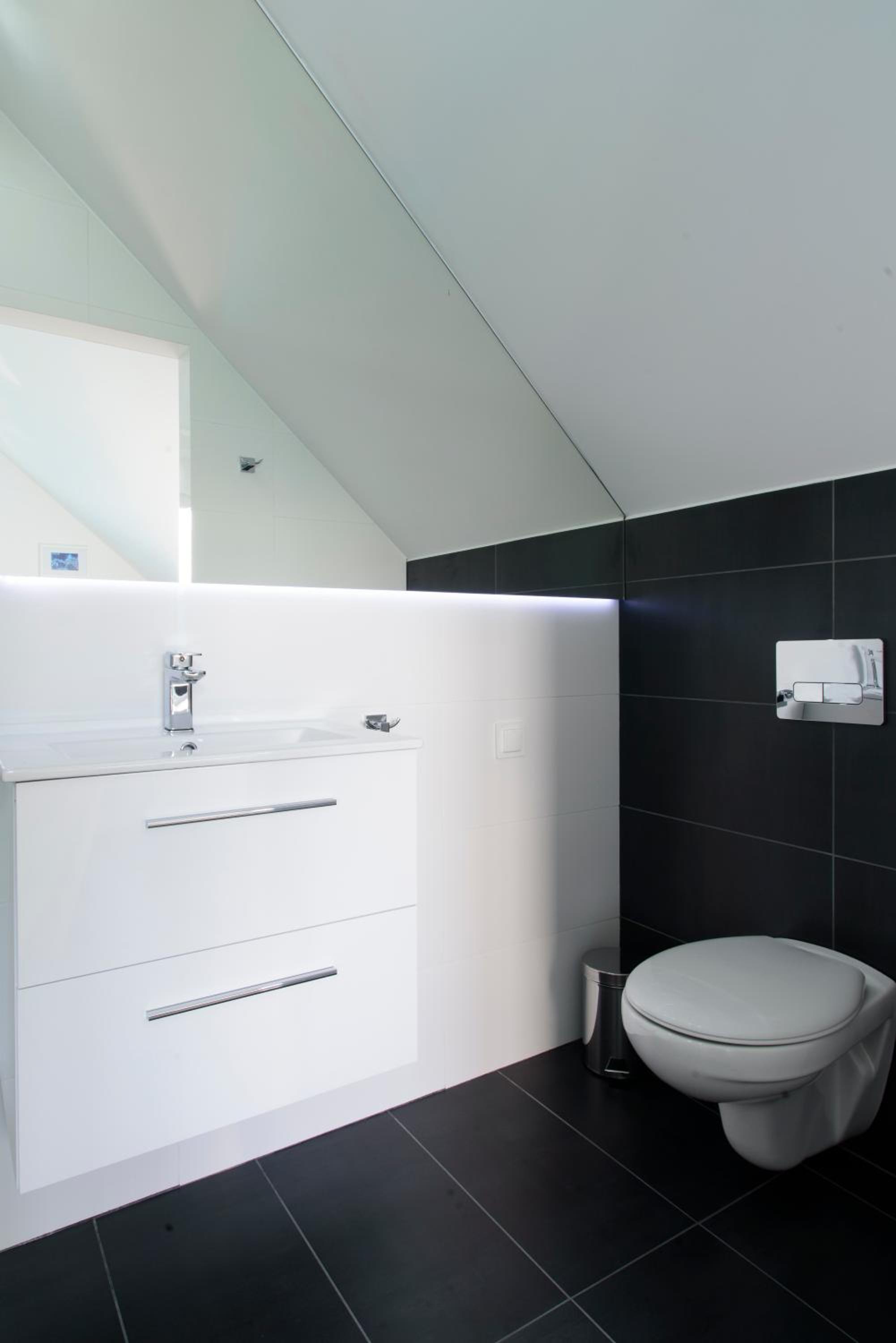 Deluxe Triple Room photo 3