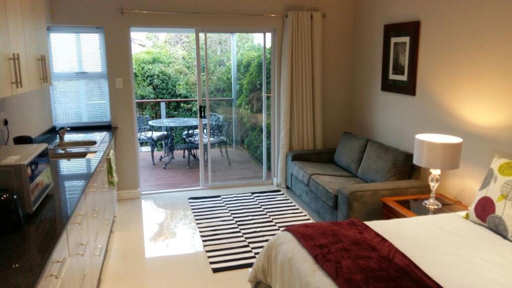 Apartment with Garden View - Photo 1