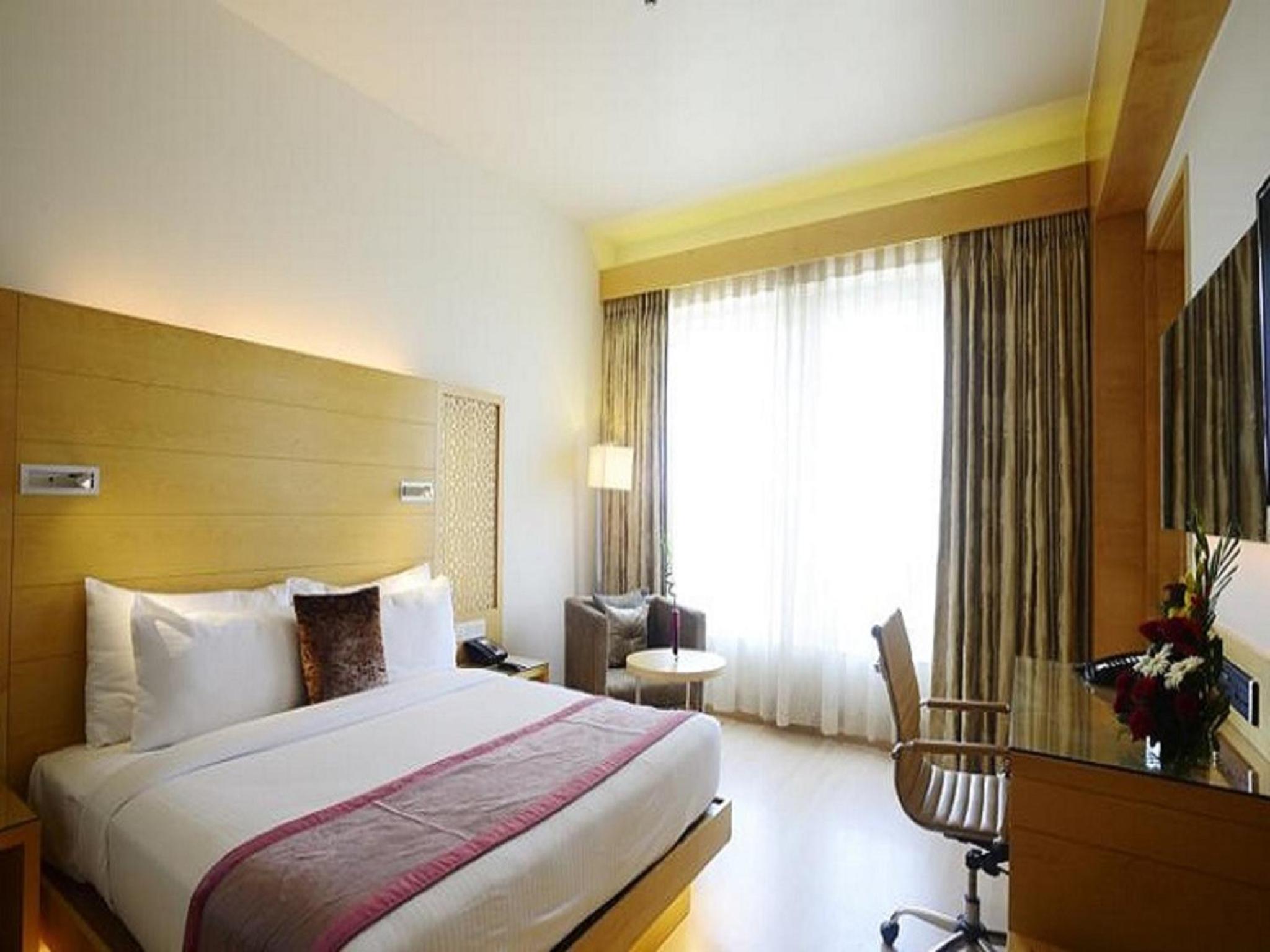 Grande Room