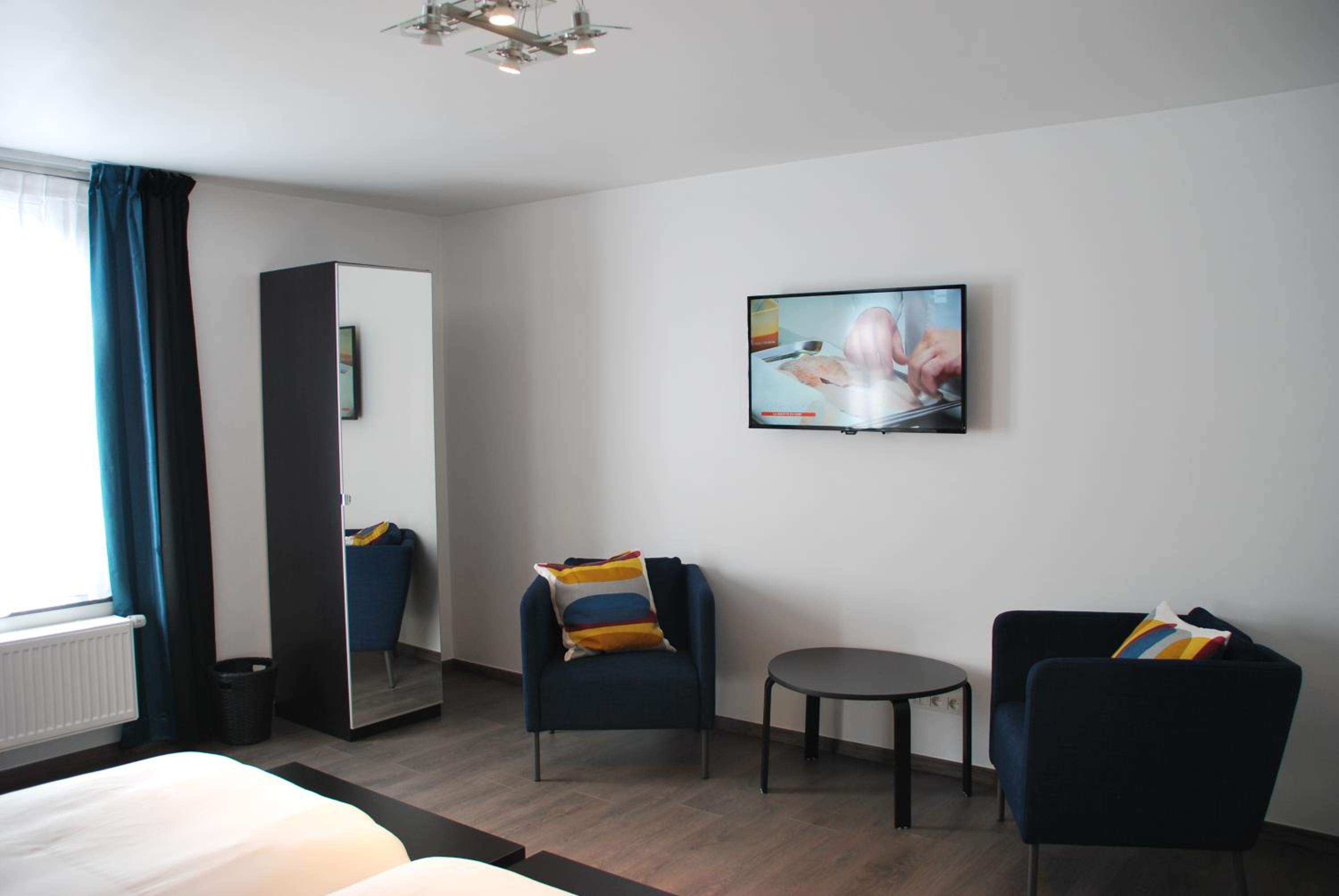 Standard Double Room - Photo 1
