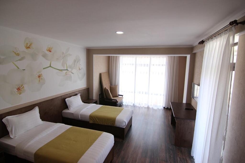 Comfort Triple Room