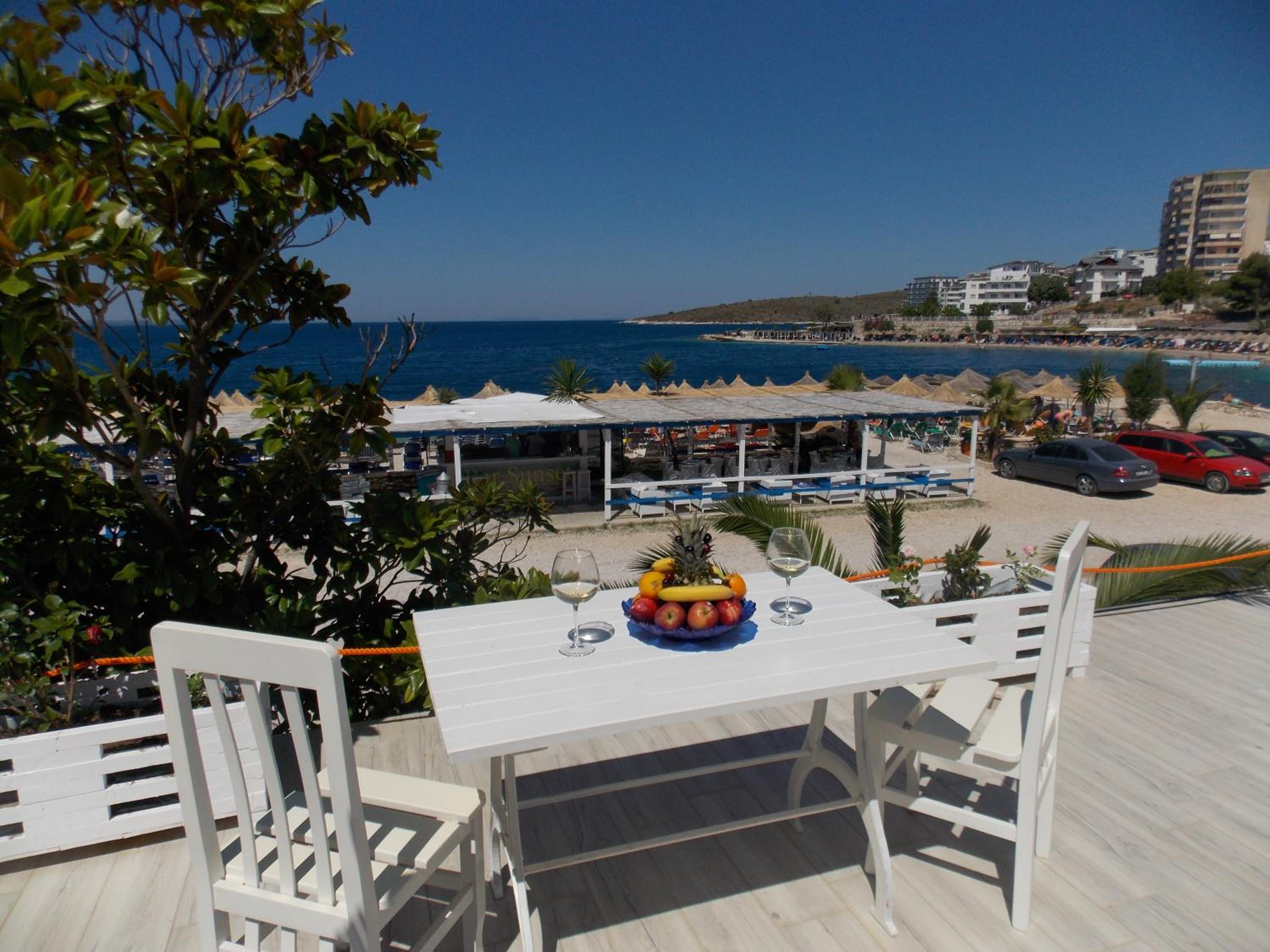 Deluxe Suite with Sea View photo 2