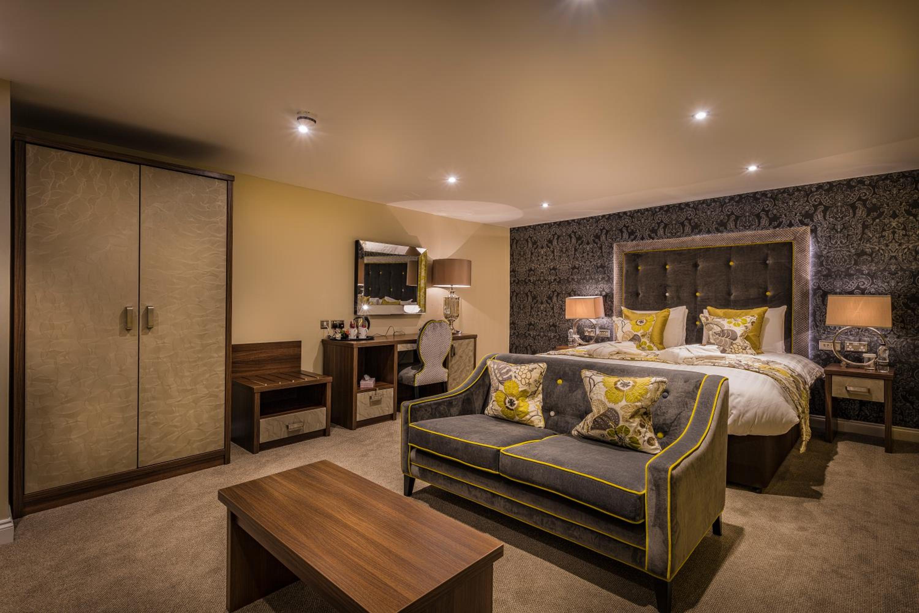 Deluxe Suite photo 3